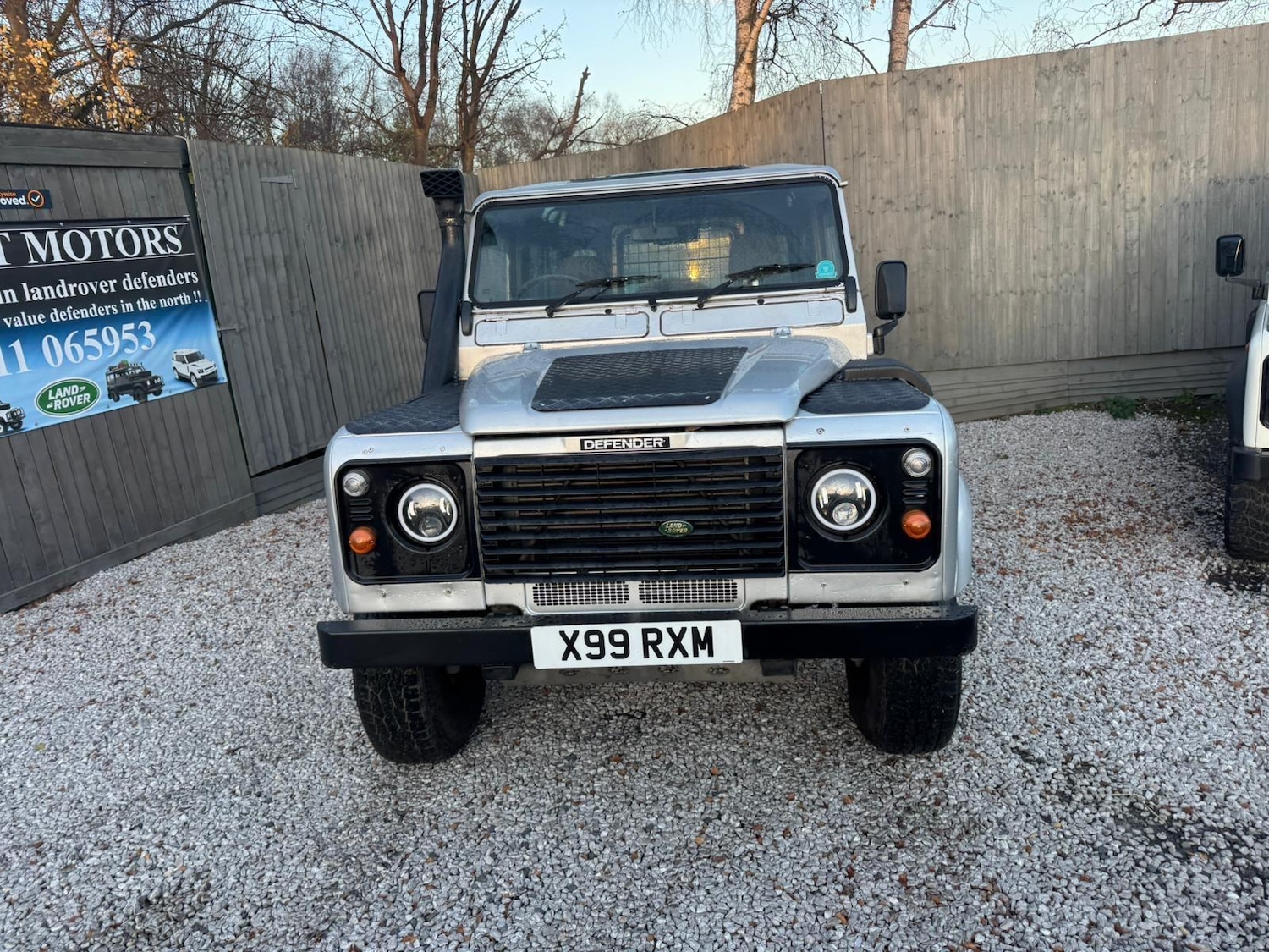 Used Land Rover Defender 90 2002 for sale - 76786631: Photo 45