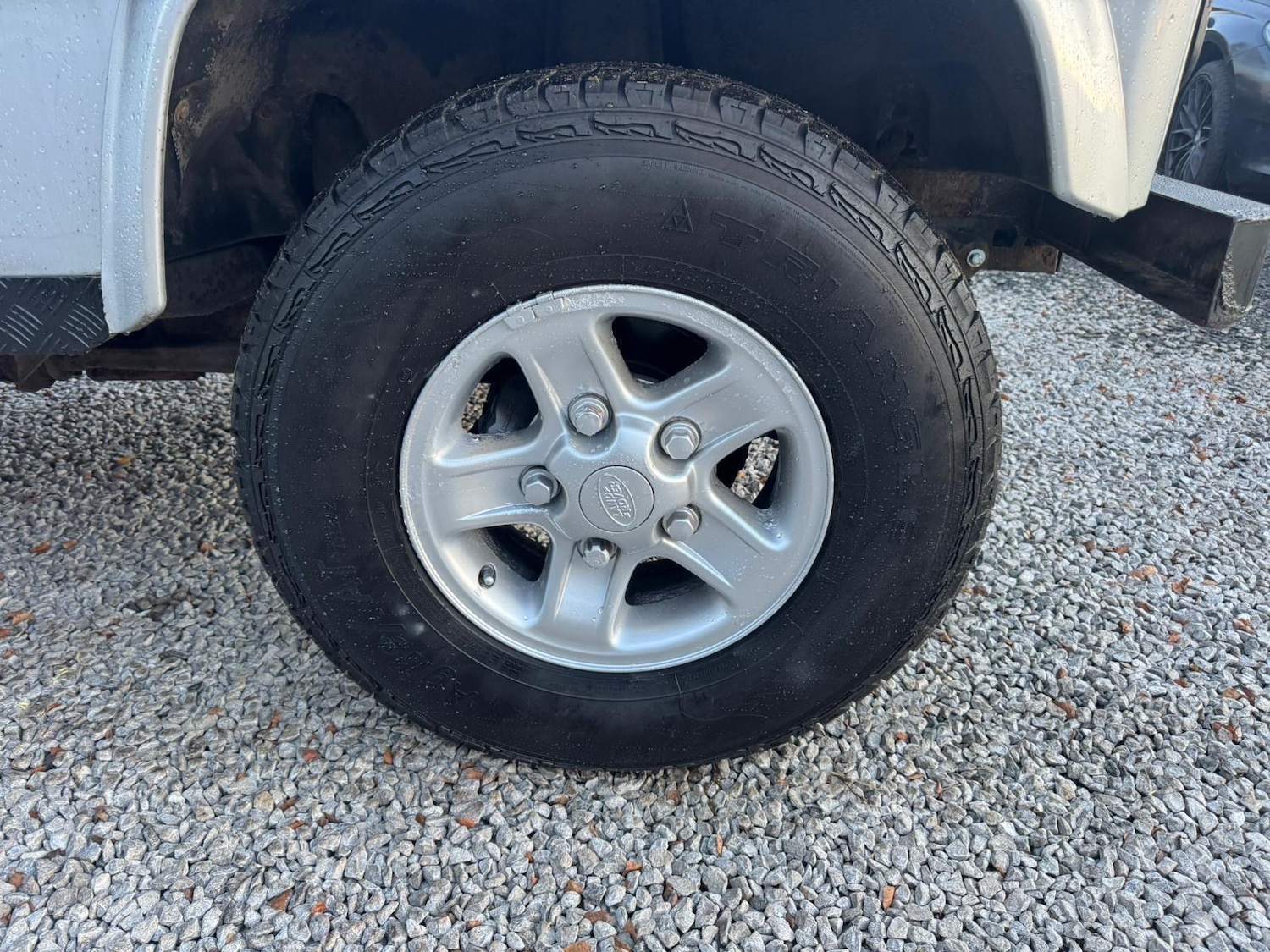 Used Land Rover Defender 90 2002 for sale - 76786631: Photo 50