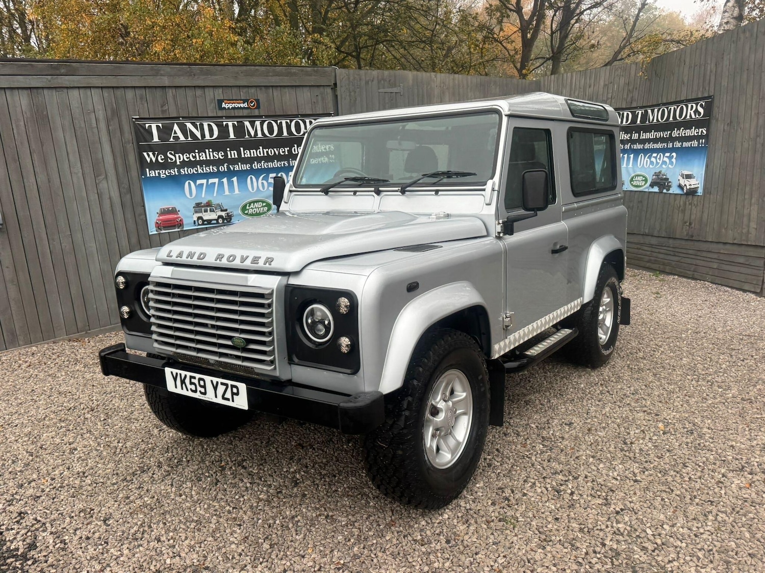 Used Land Rover Defender 2009 for sale - 76522496: Photo 12