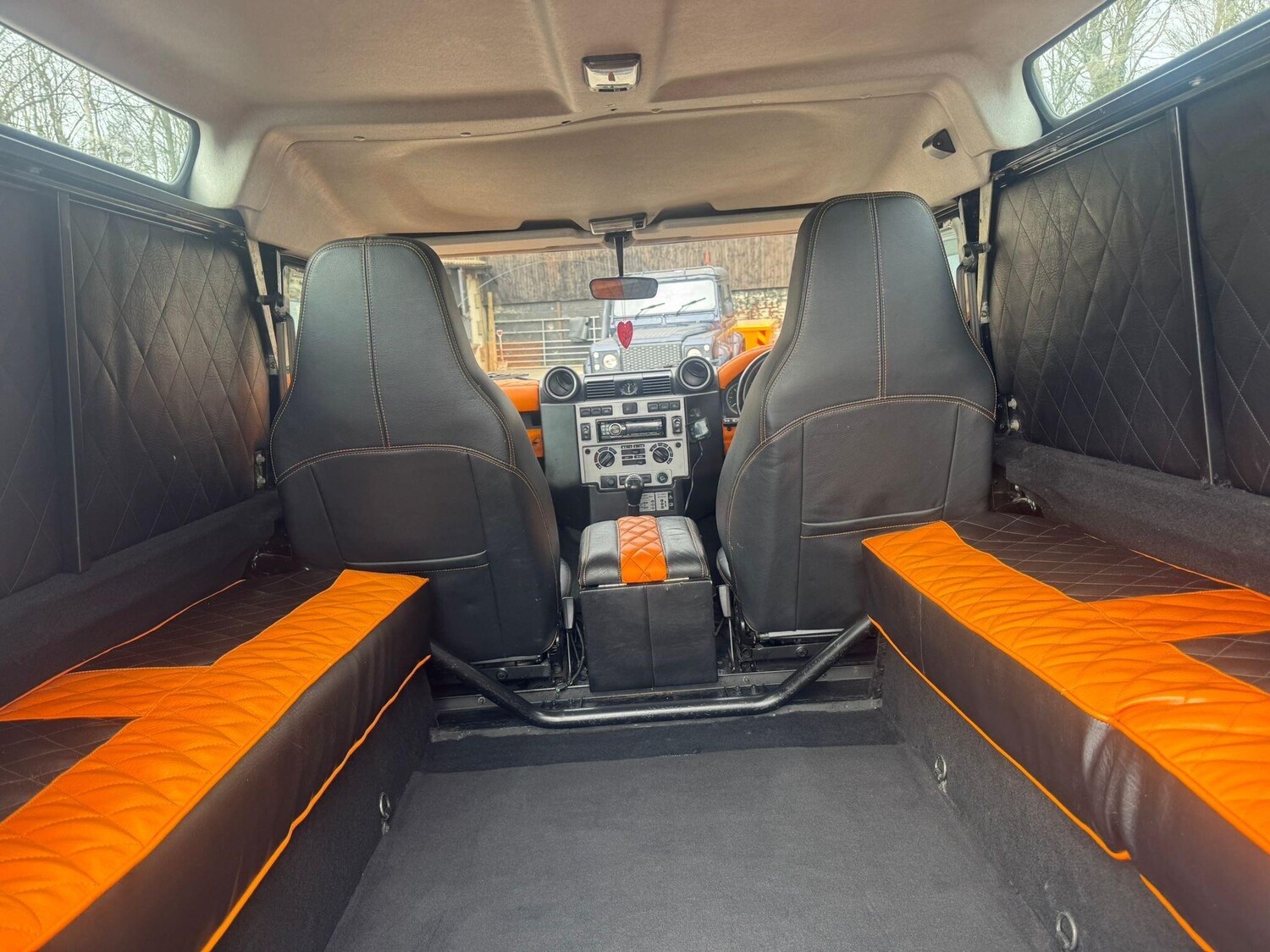 Used Land Rover Defender 90 2007 for sale - 77982408: Photo 71