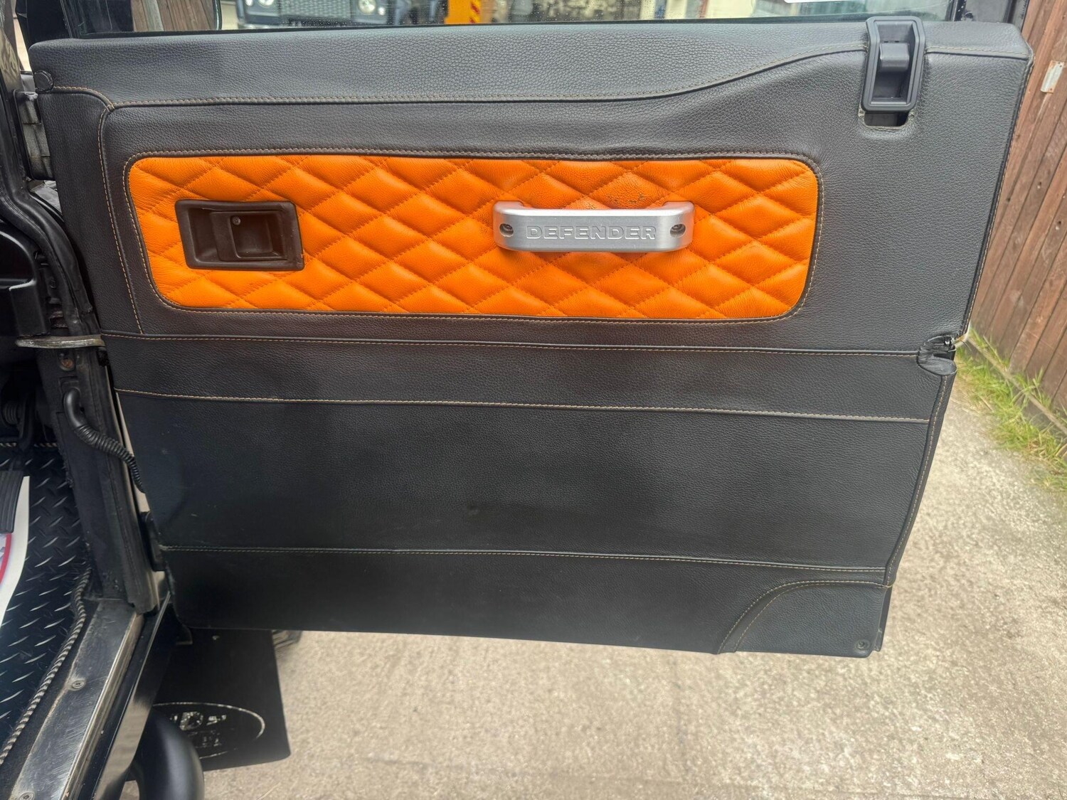 Used Land Rover Defender 90 2007 for sale - 77982408: Photo 87