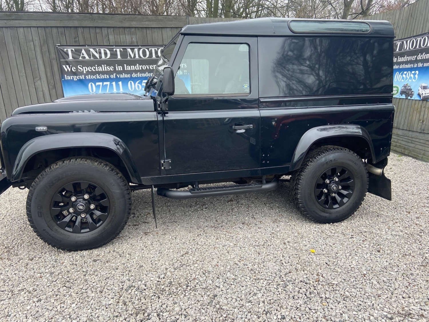 Used Land Rover Defender 2011 for sale - 77799350: Photo 11