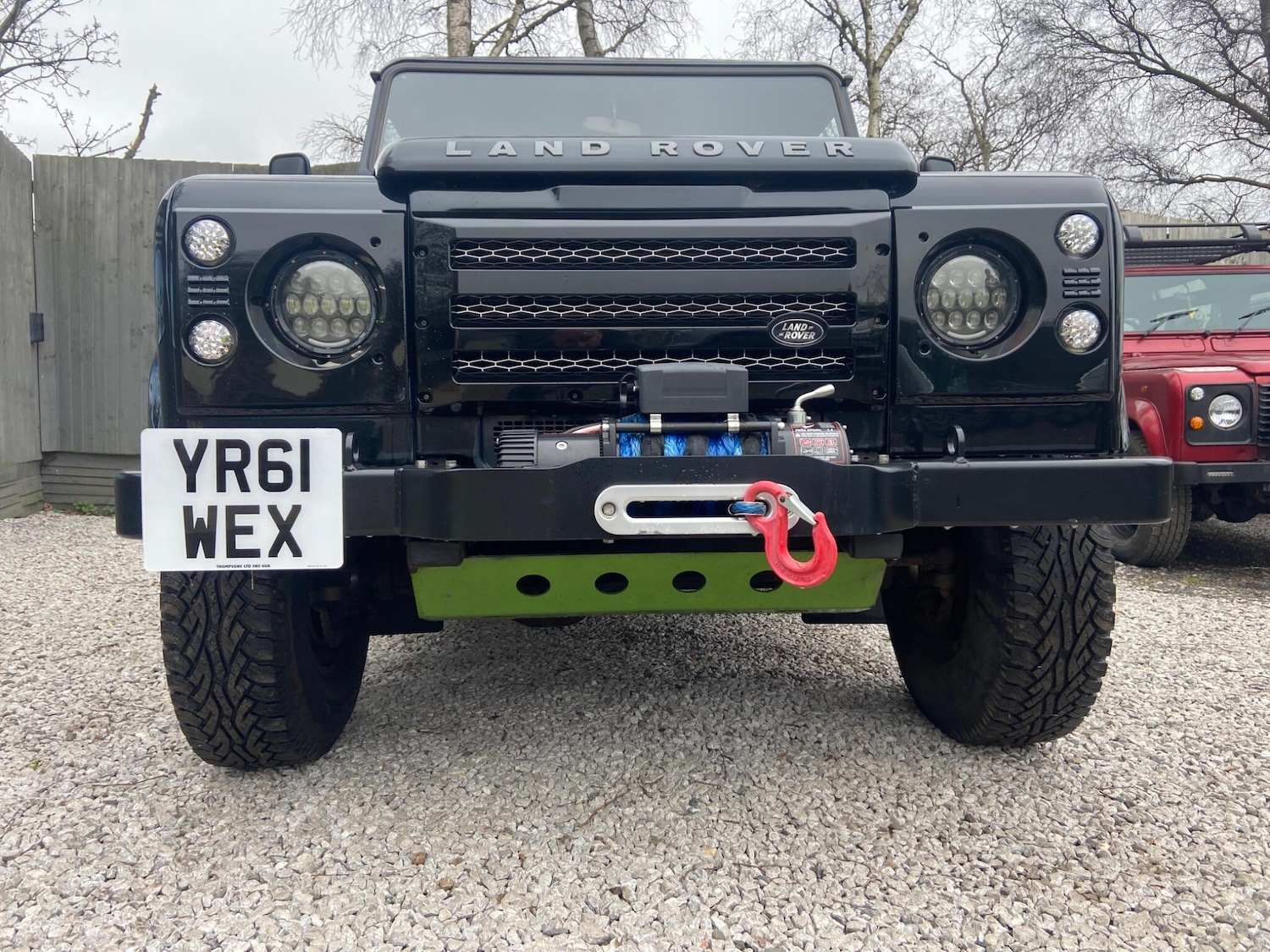 Used Land Rover Defender 2011 for sale - 77799350: Photo 2