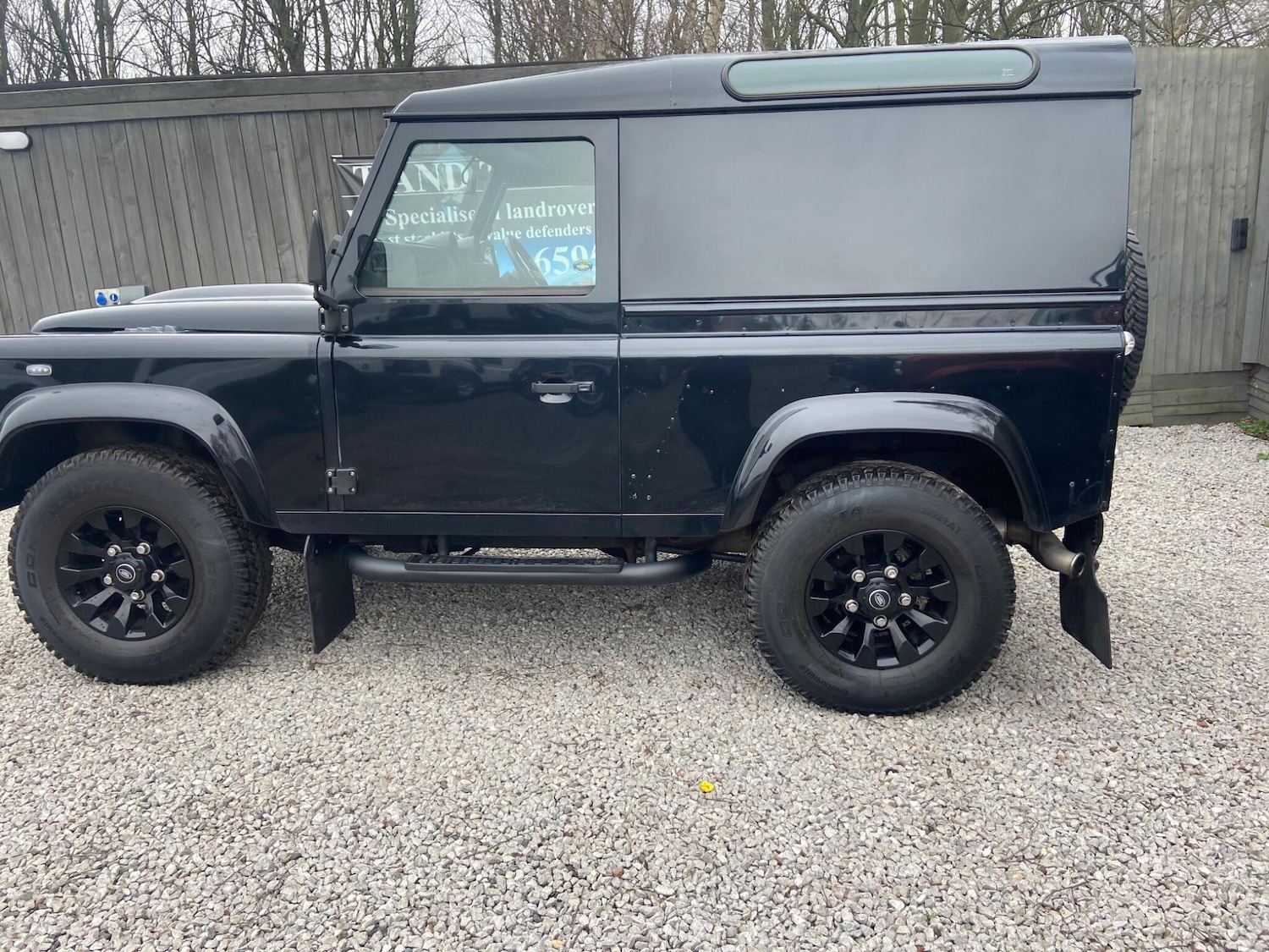 Used Land Rover Defender 2011 for sale - 77799350: Photo 3