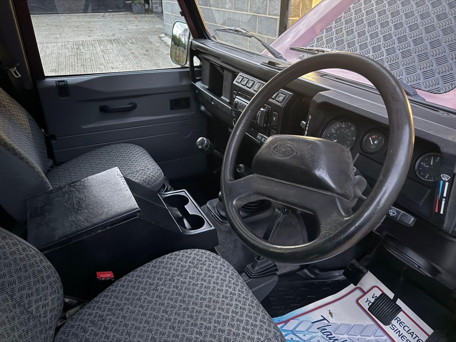 Used Land Rover Defender 90 2002 for sale - 76377597: Photo 18