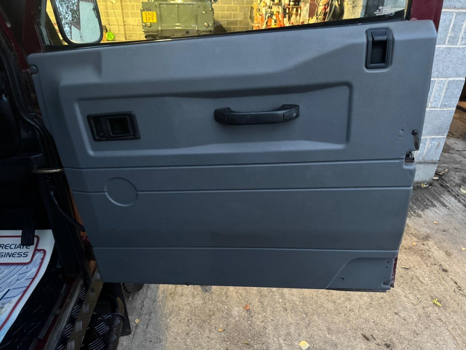 Used Land Rover Defender 90 2002 for sale - 76377597: Photo 39