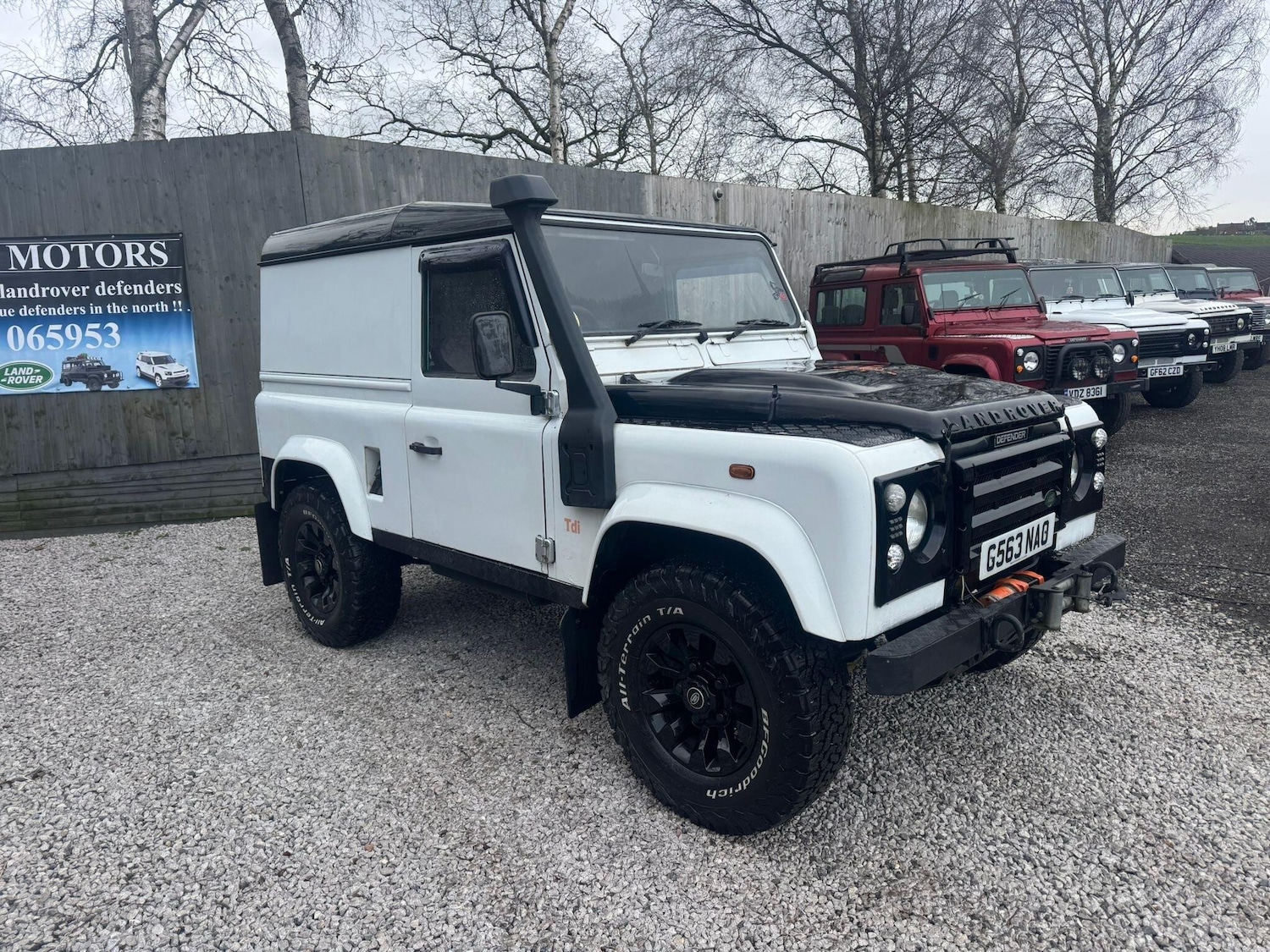 Used Land Rover Defender 90 for sale - 77939318: Photo 10