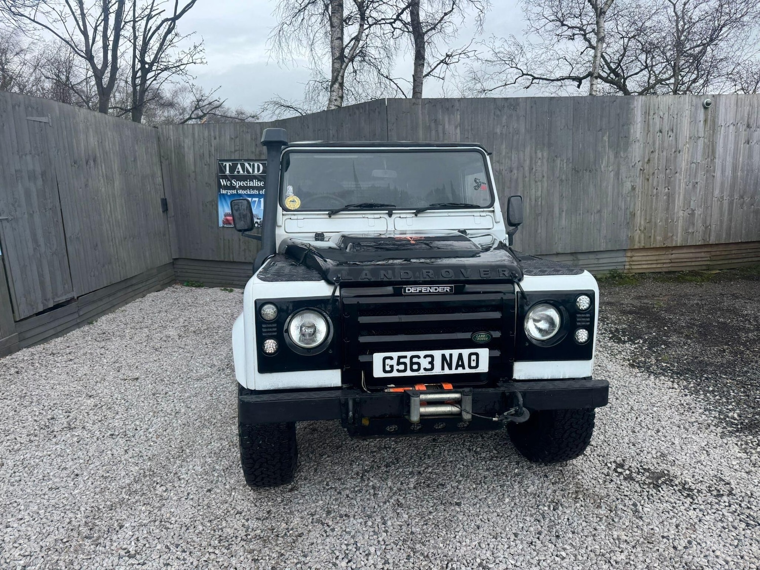 Used Land Rover Defender 90 for sale - 77939318: Photo 16