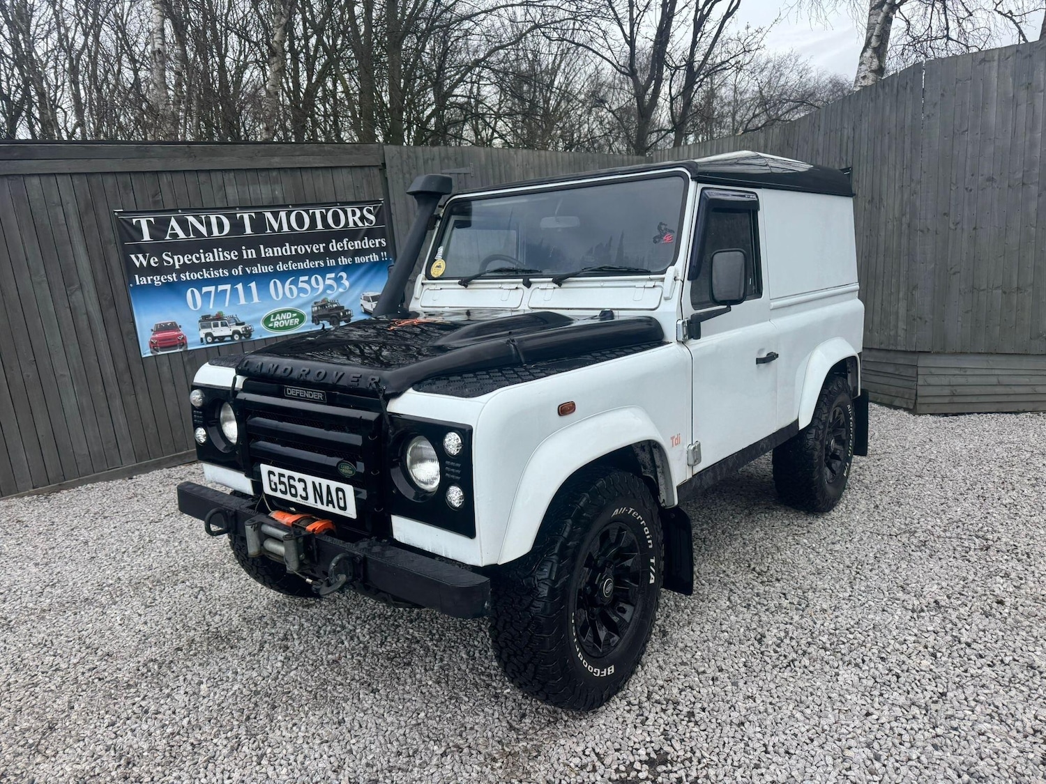 Used Land Rover Defender 90 for sale - 77939318: Photo 17