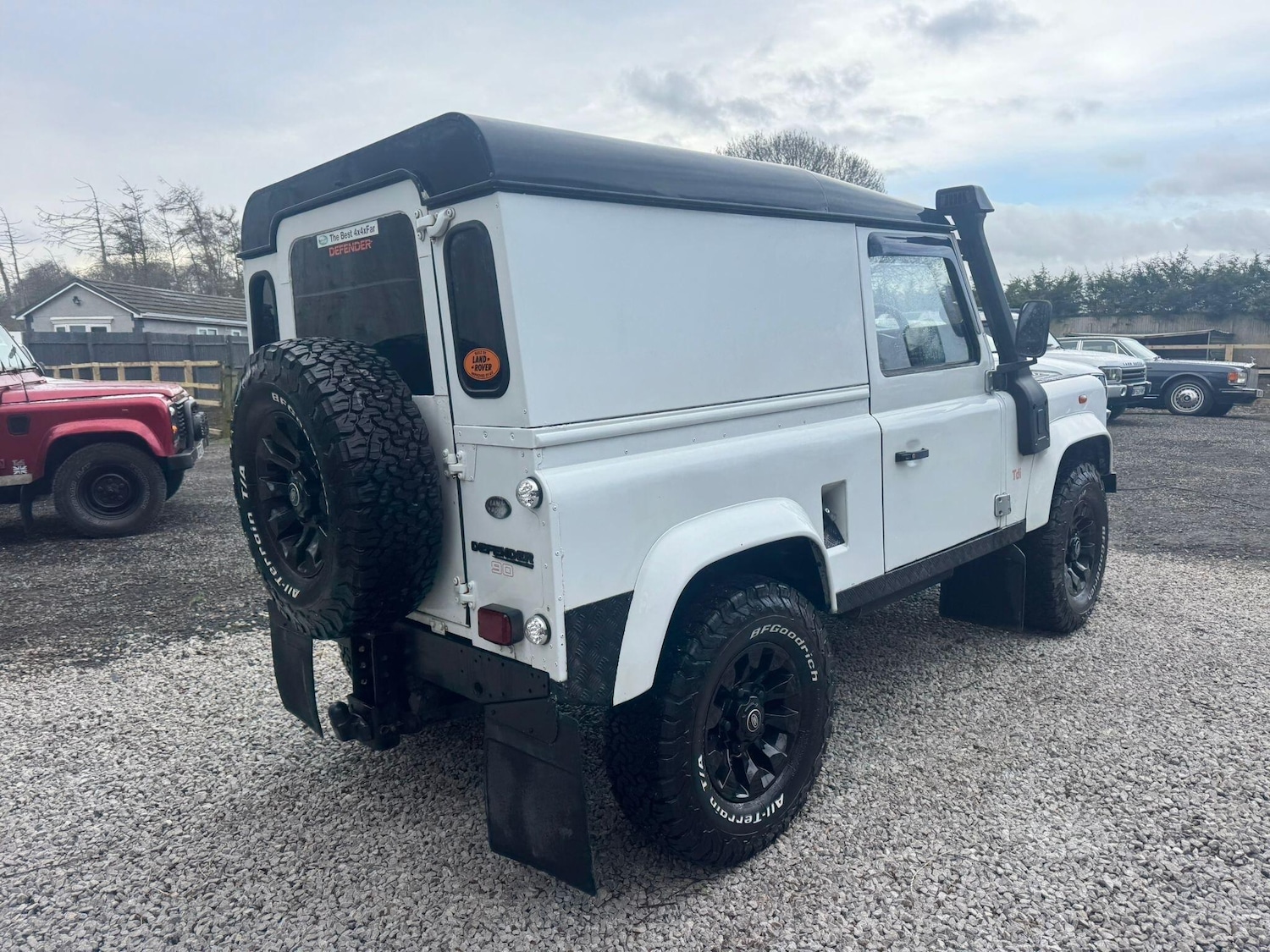 Used Land Rover Defender 90 for sale - 77939318: Photo 31