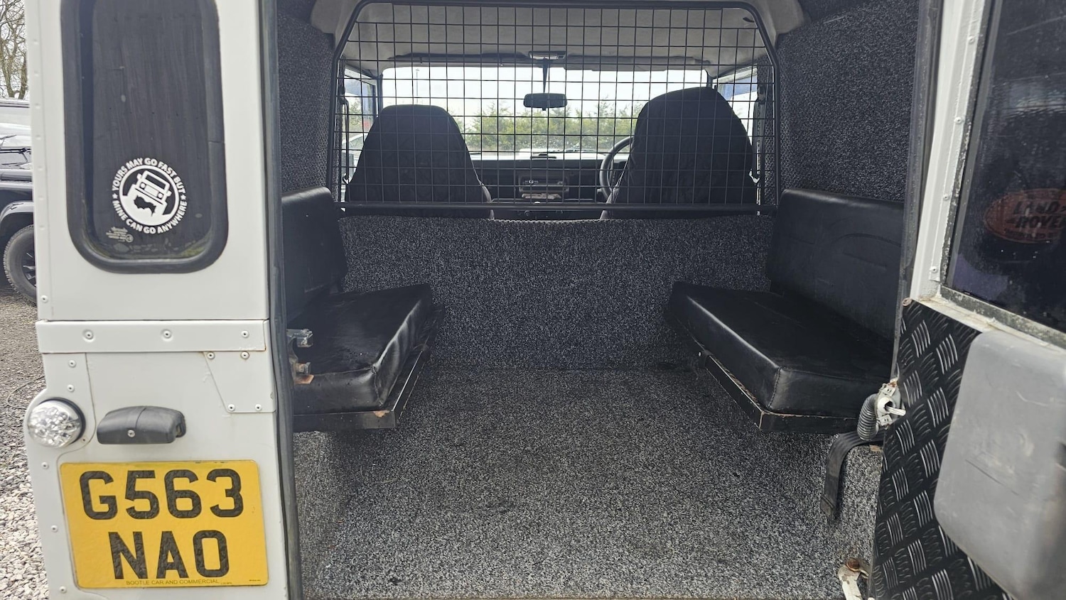 Used Land Rover Defender 90 for sale - 77939318: Photo 38