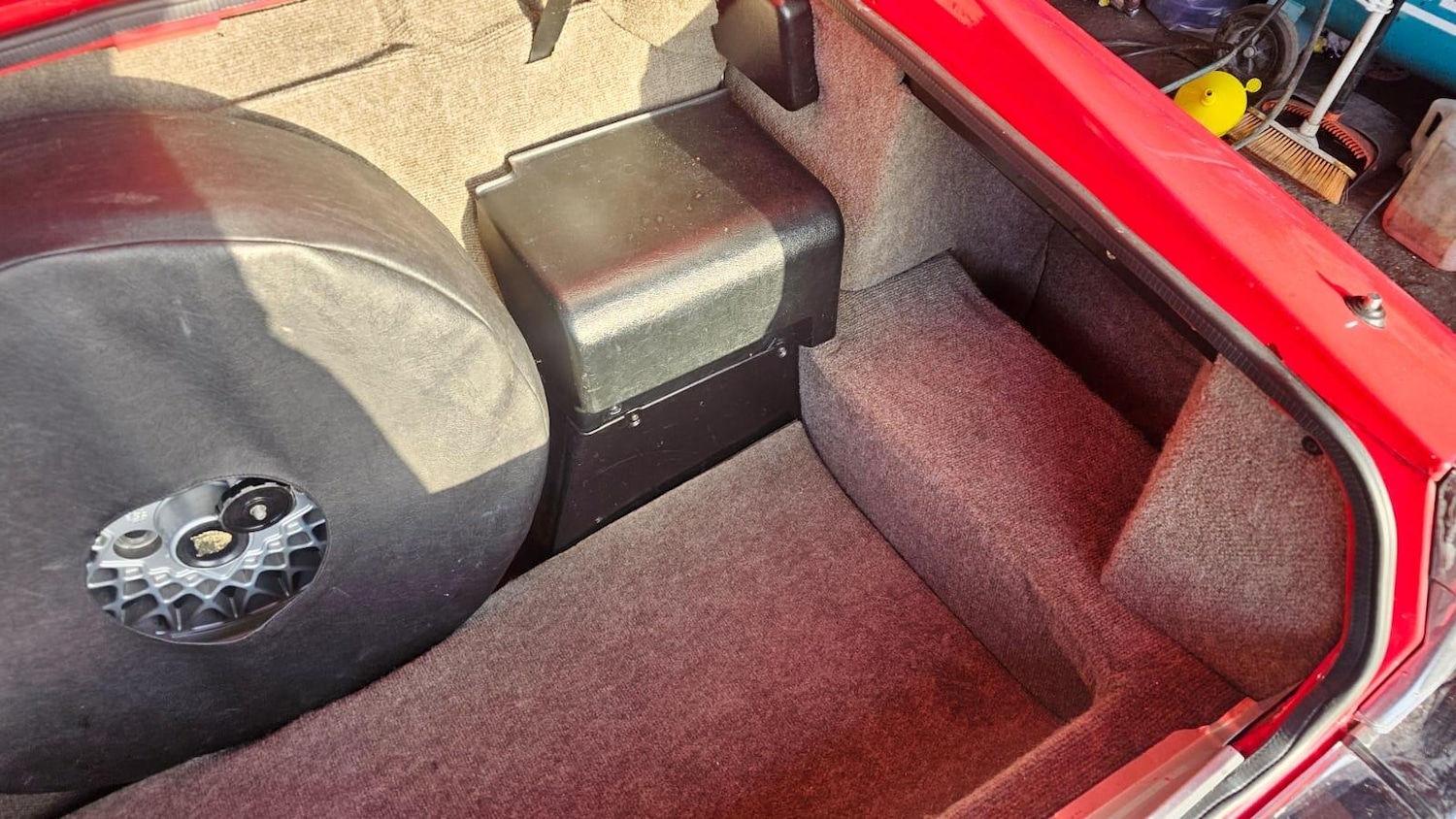 Used Jaguar XJS for sale - 77351679: Photo 70