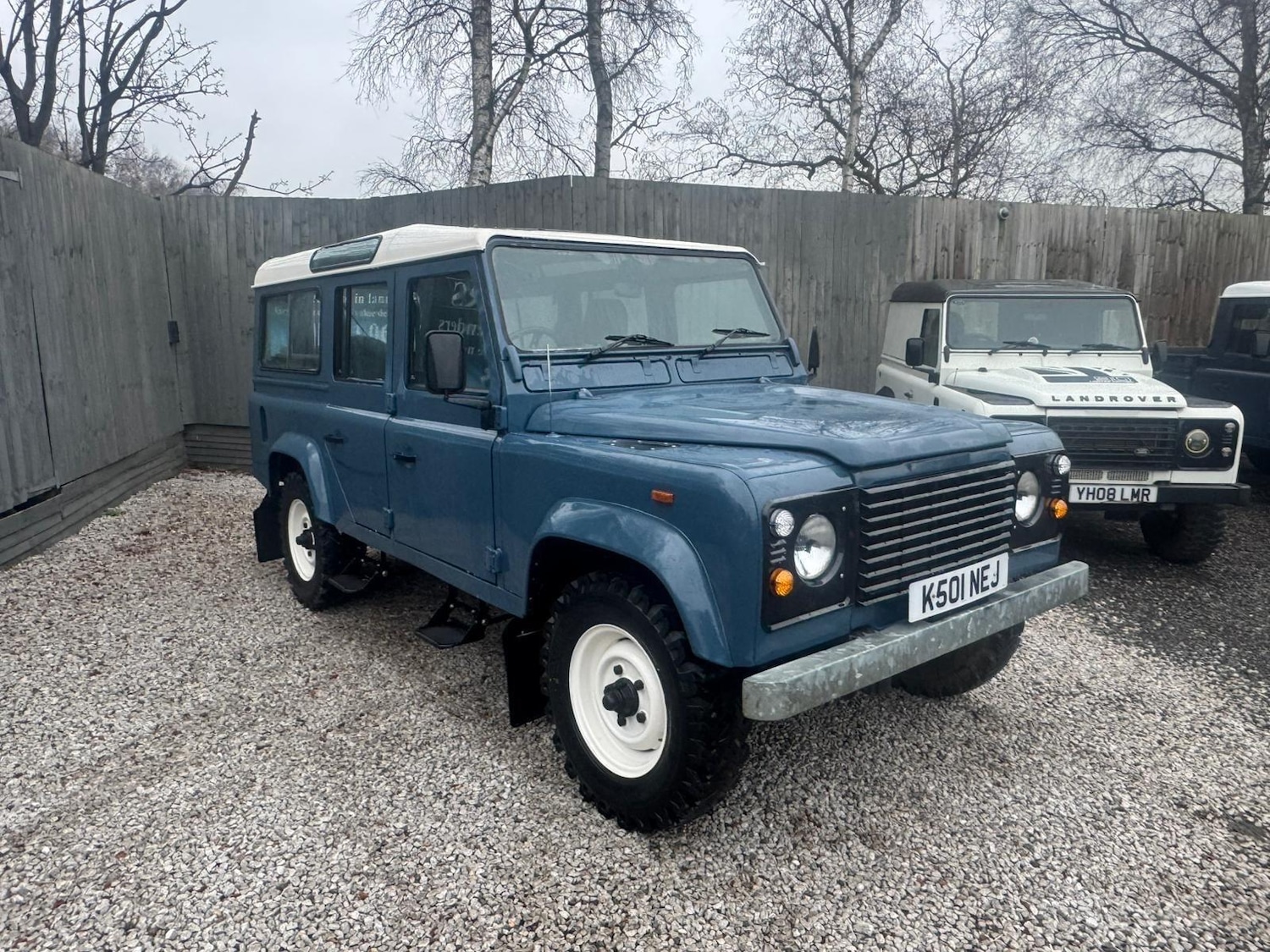 Used Land Rover Defender 1993 for sale - 77039686: Photo 11