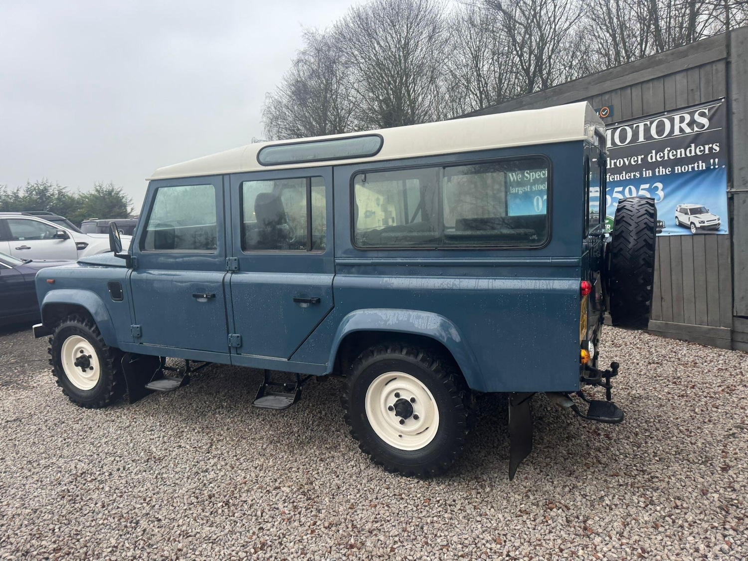 Used Land Rover Defender 1993 for sale - 77039686: Photo 18