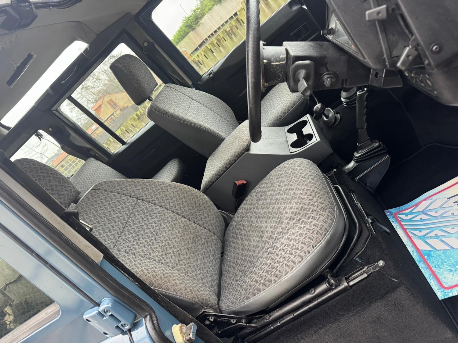 Used Land Rover Defender 1993 for sale - 77039686: Photo 27