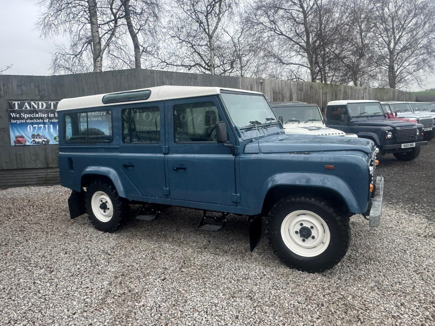 Used Land Rover Defender 1993 for sale - 77039686: Photo 40