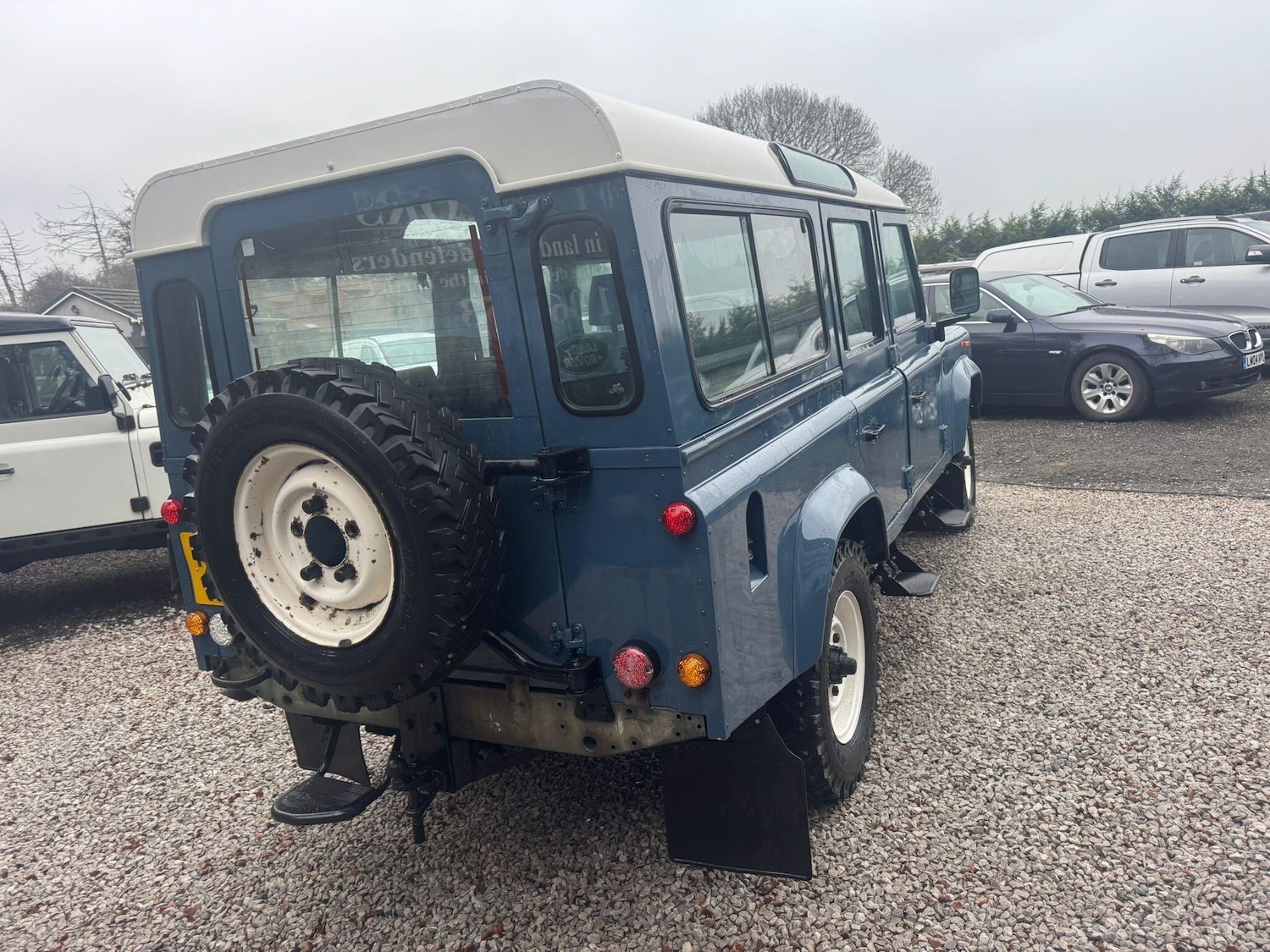 Used Land Rover Defender 1993 for sale - 77039686: Photo 46