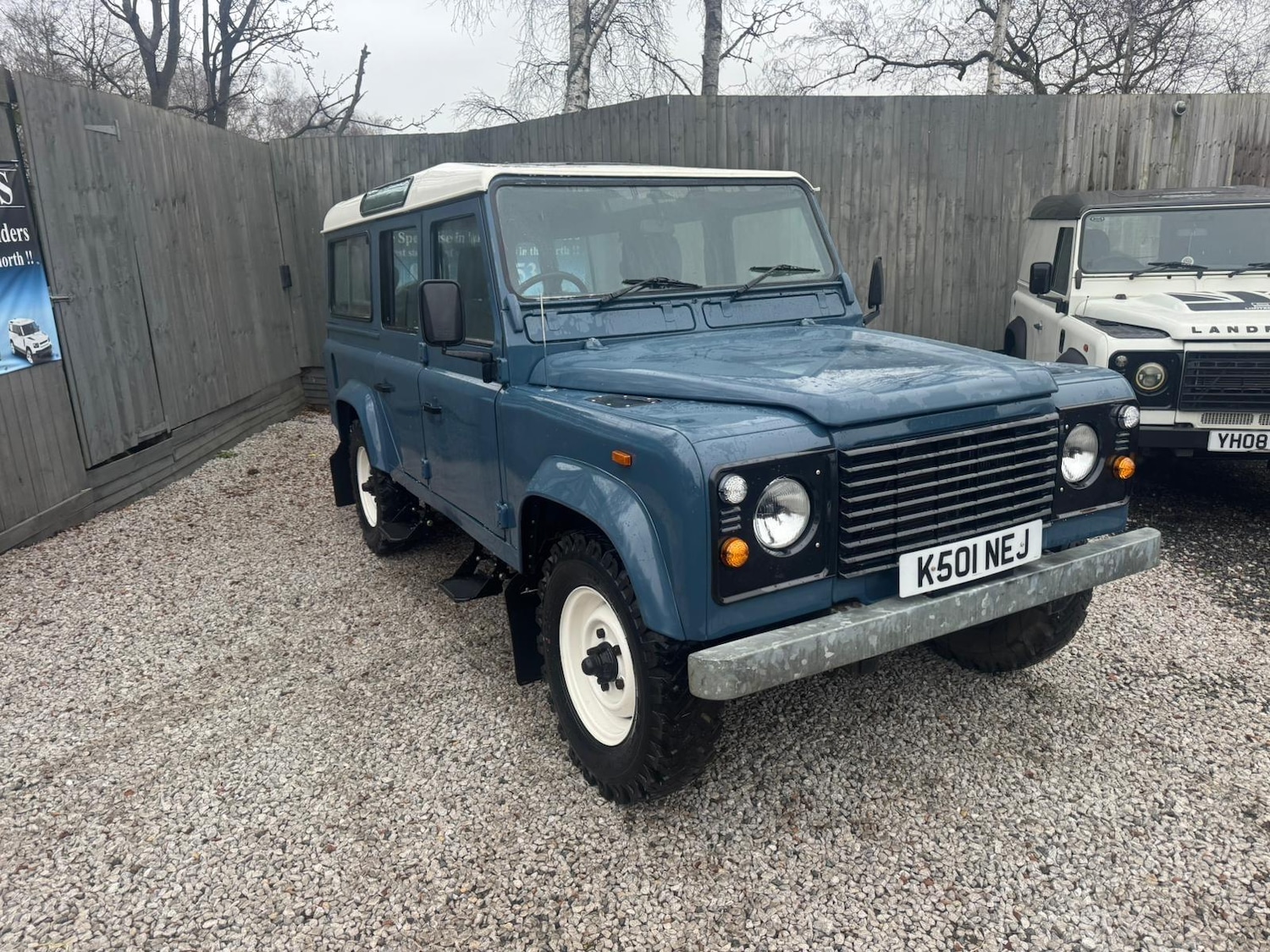 Used Land Rover Defender 1993 for sale - 77039686: Photo 5