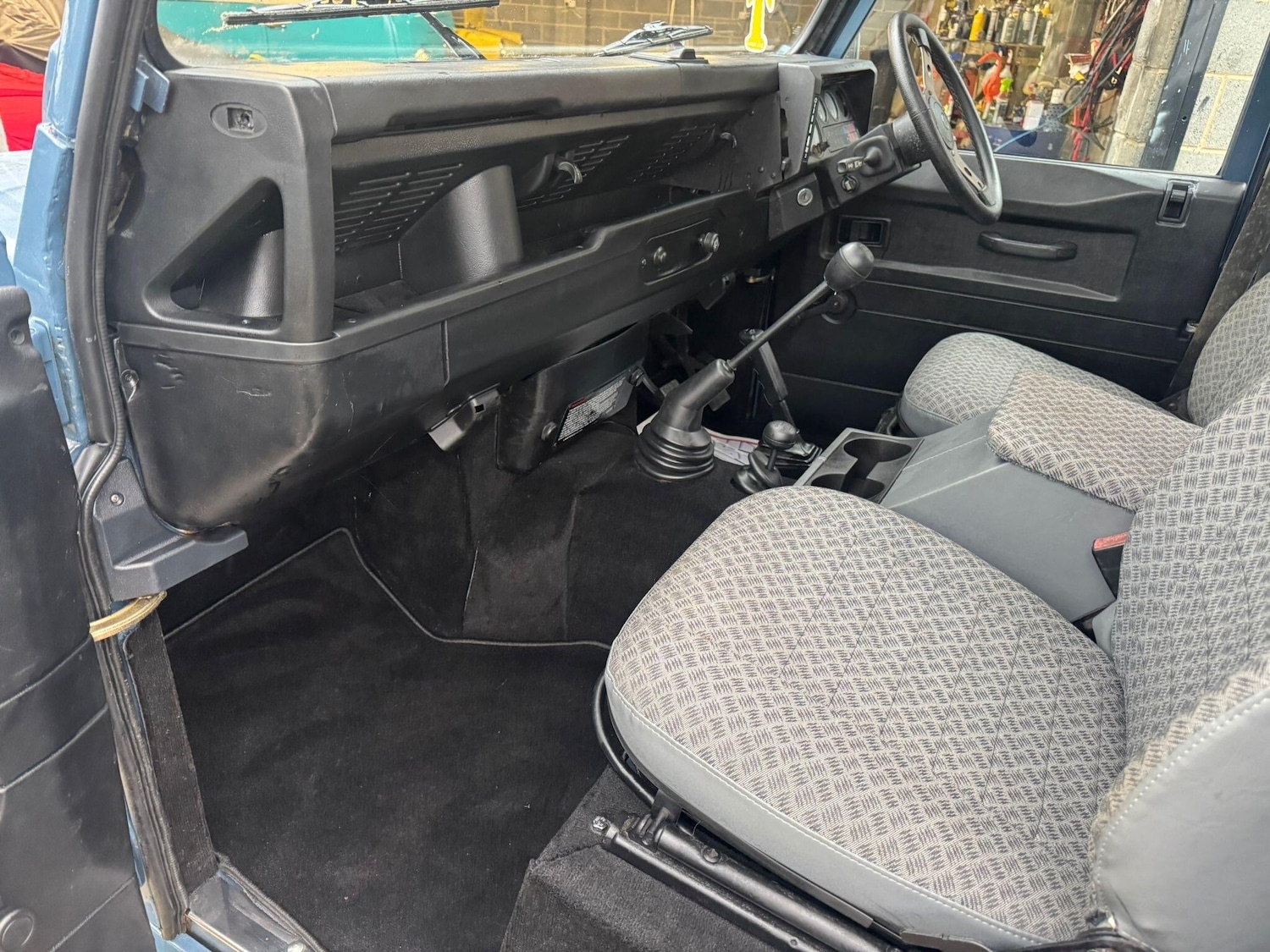 Used Land Rover Defender 1993 for sale - 77039686: Photo 51