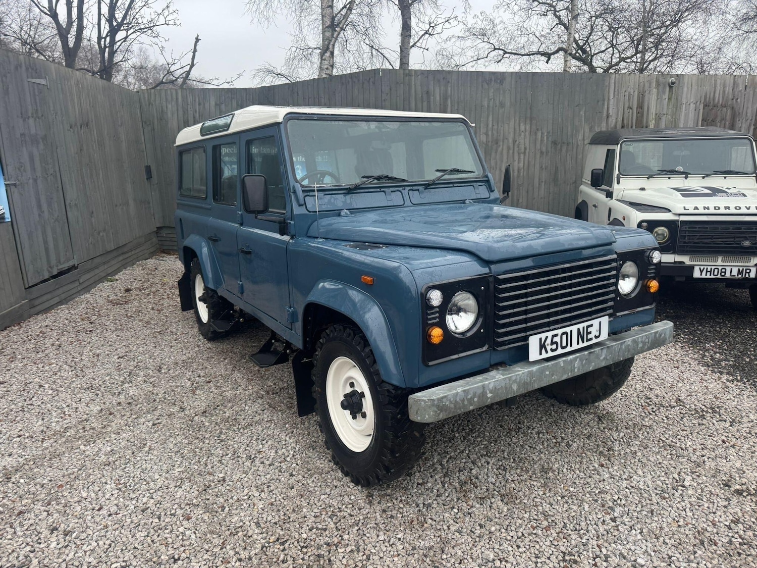Used Land Rover Defender 1993 for sale - 77039686: Photo 9