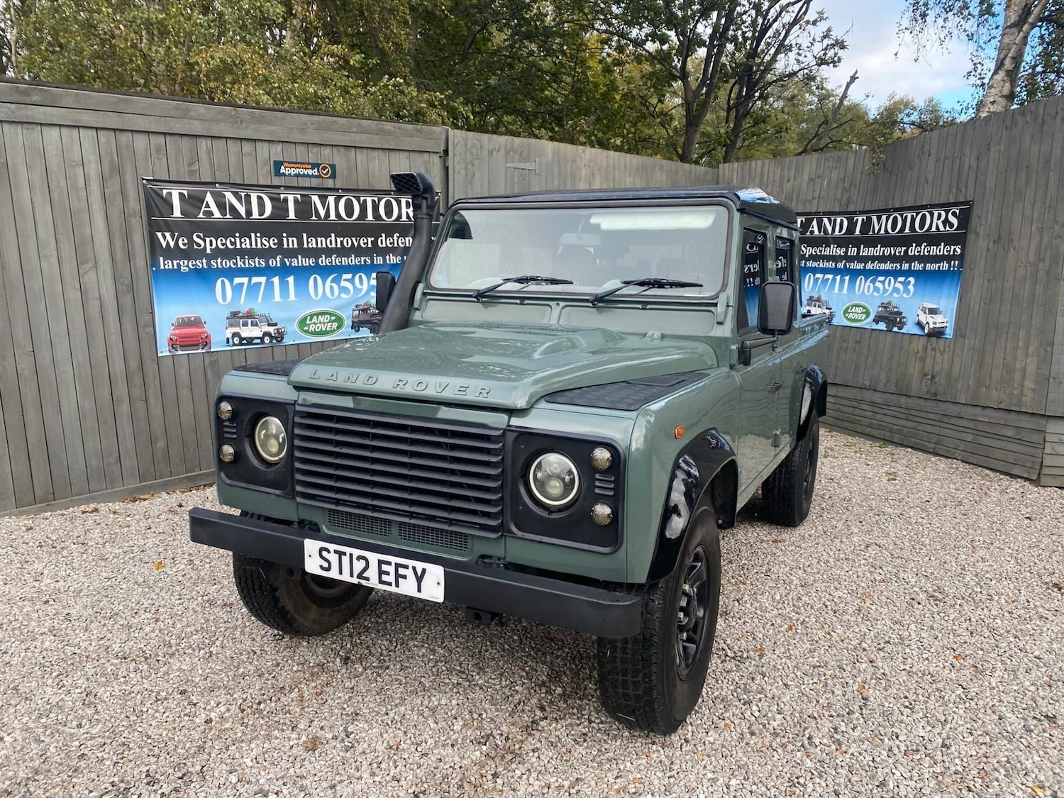 Used Land Rover Defender 2012 for sale - 76380738: Photo 10