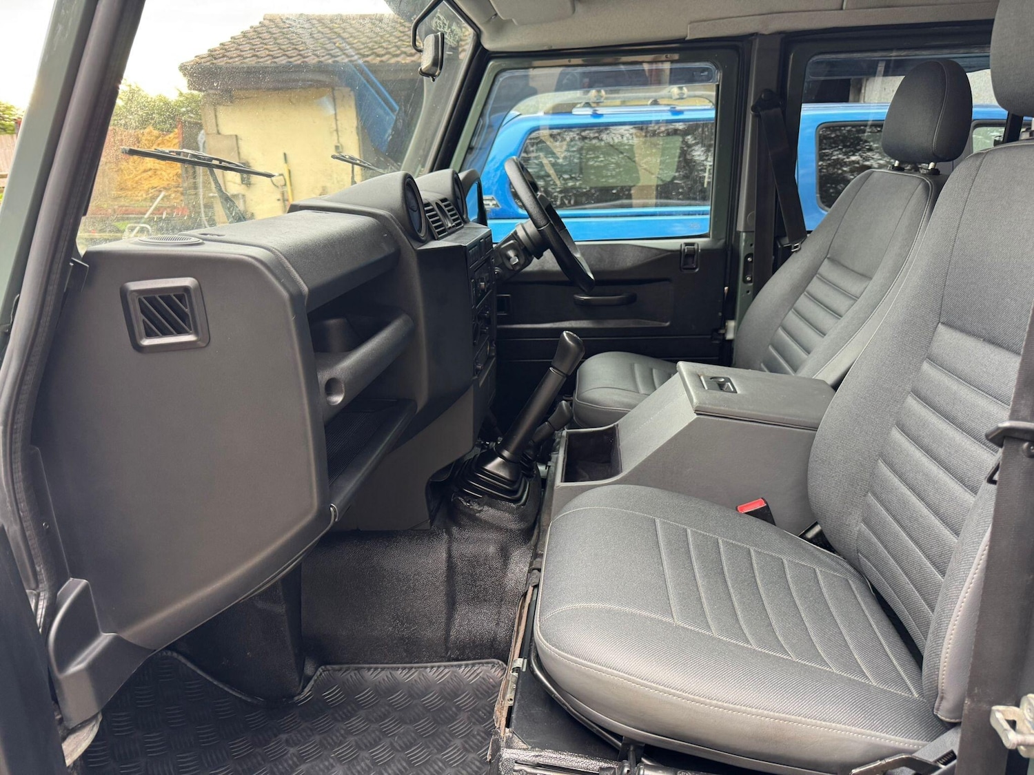 Used Land Rover Defender 2012 for sale - 76380738: Photo 21