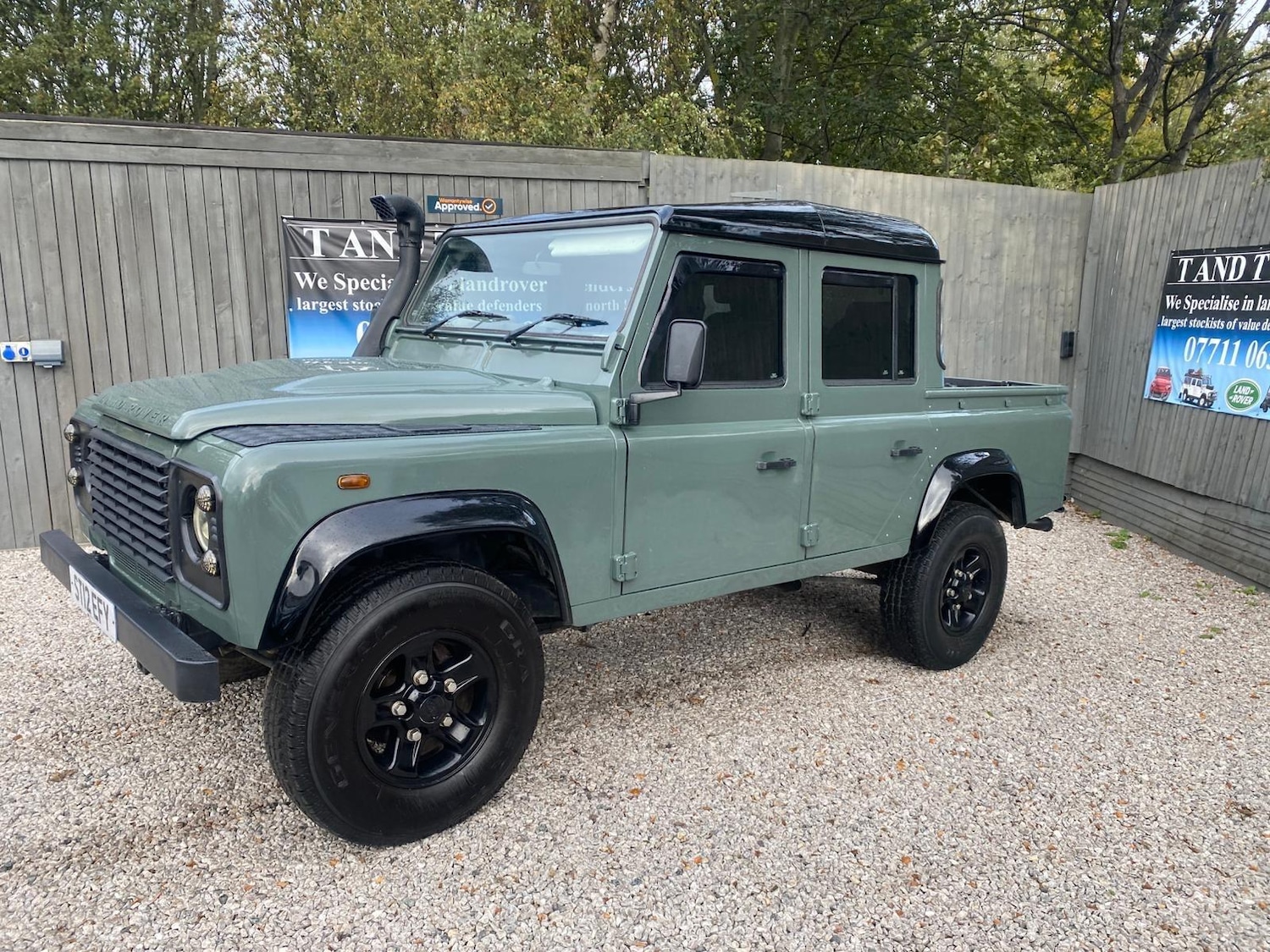 Used Land Rover Defender 2012 for sale - 76380738: Photo 4