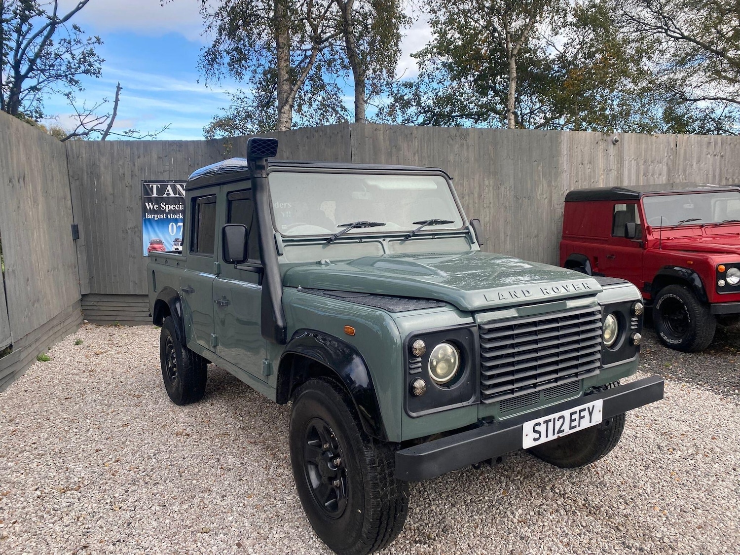 Used Land Rover Defender 2012 for sale - 76380738: Photo 40