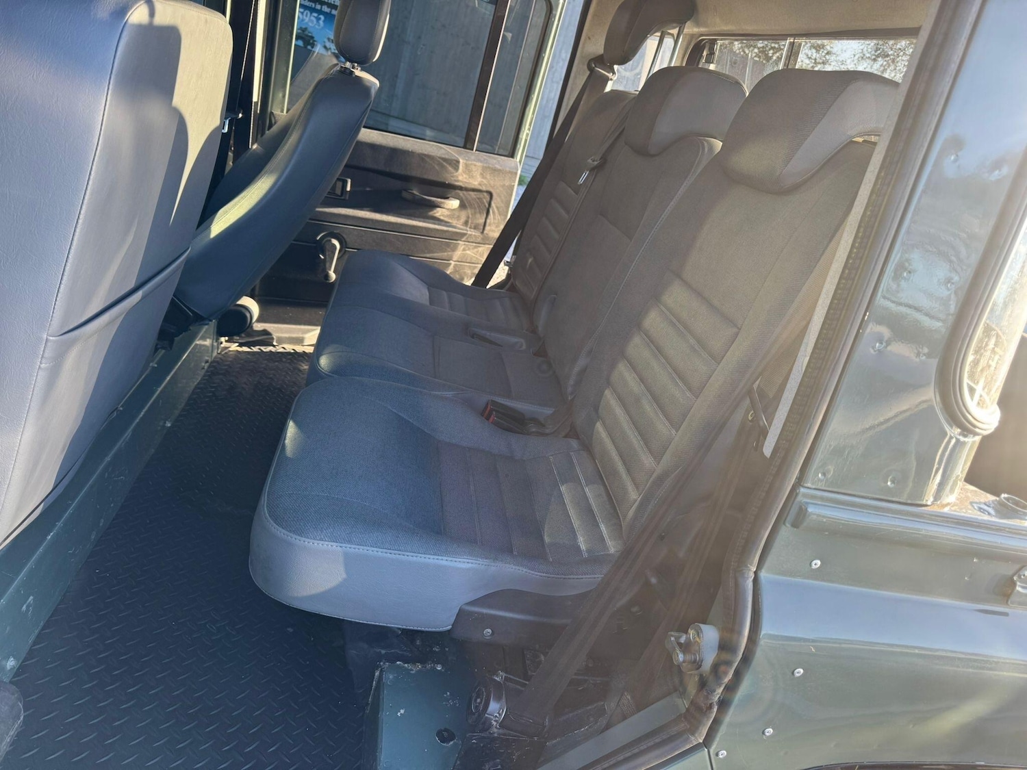 Used Land Rover Defender 2012 for sale - 76380738: Photo 77