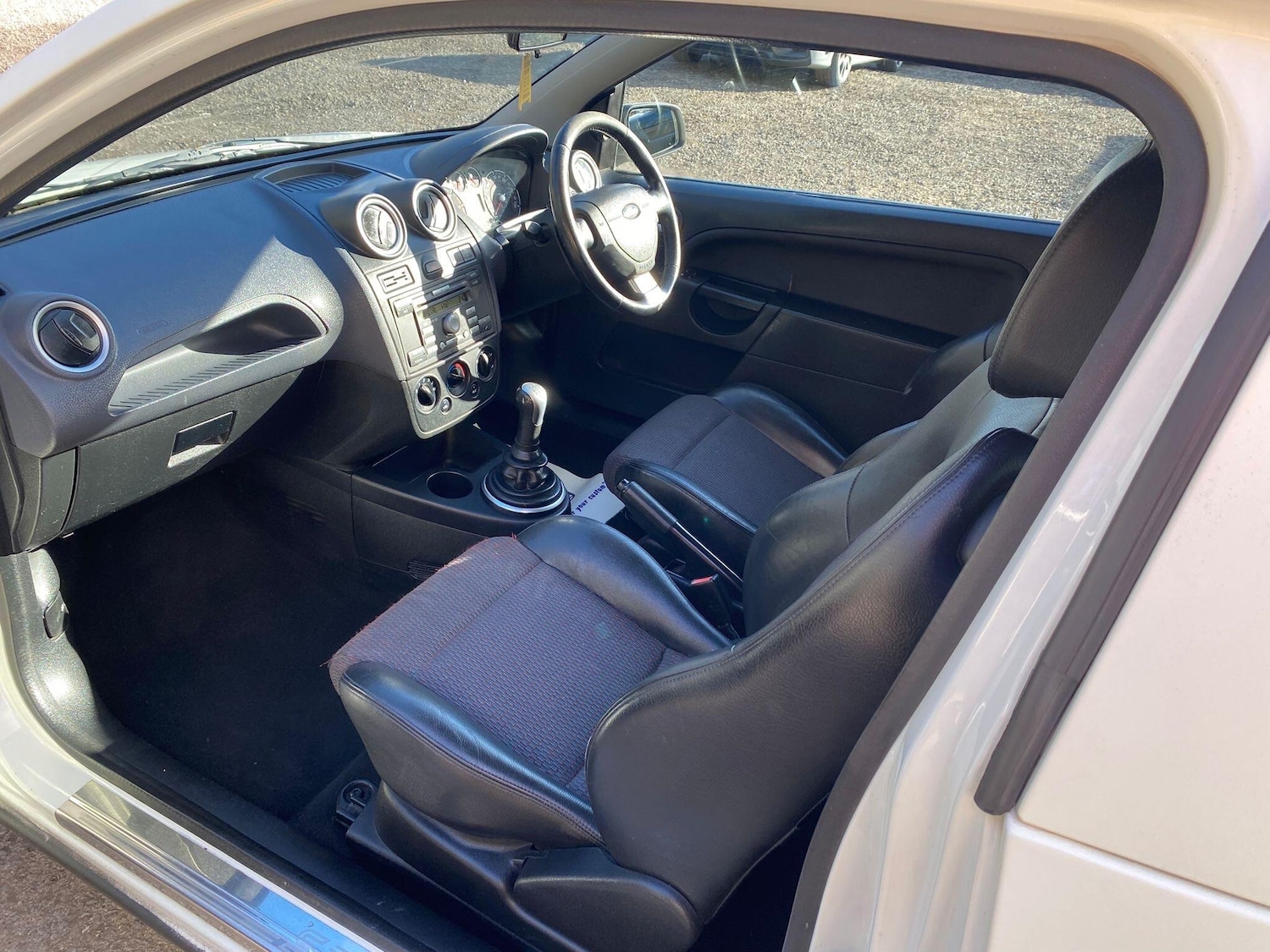 Used Ford Fiesta 2006 for sale - 76991559: Photo 53