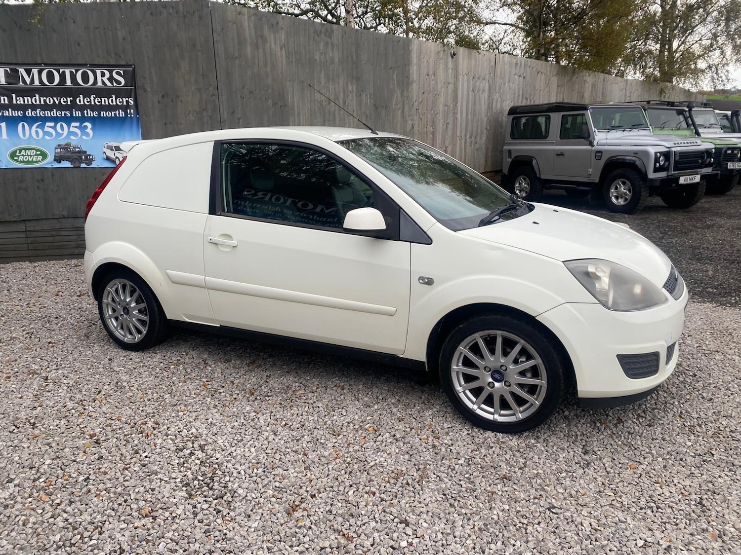 Used Ford Fiesta 2006 for sale - 76991559: Photo 6