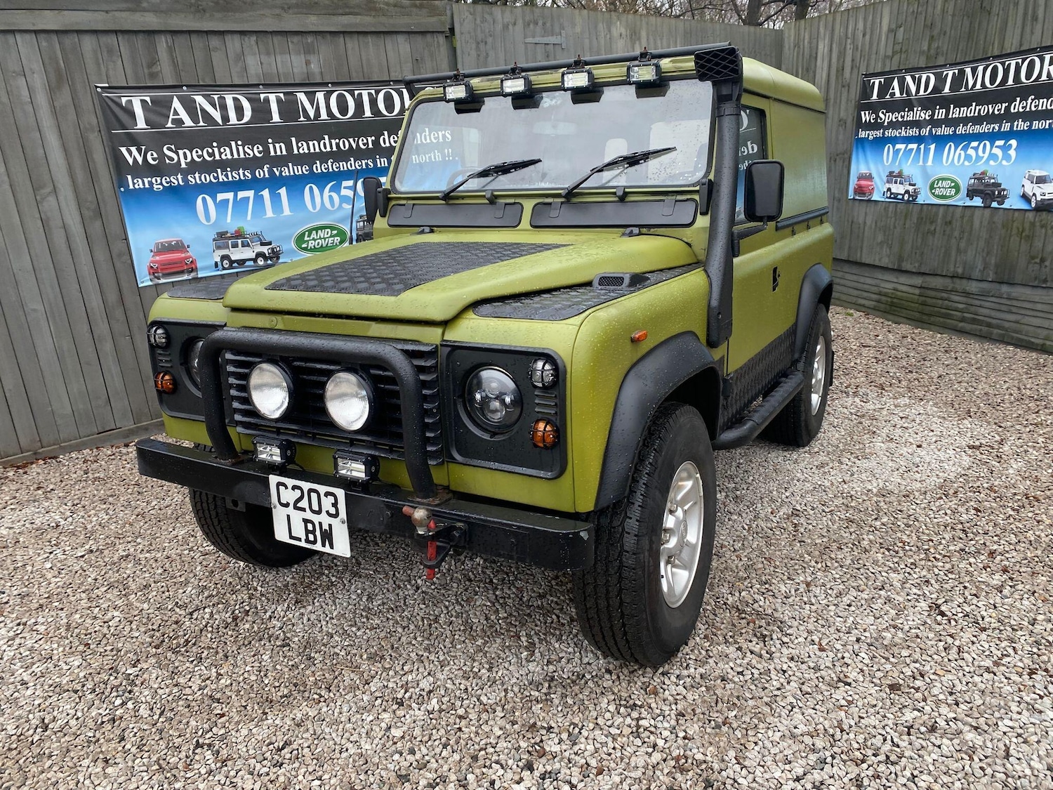 Used Land Rover Defender 90 1986 for sale - 77441213: Photo 10