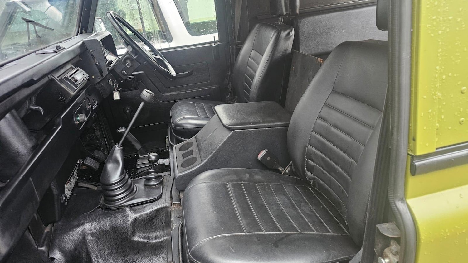 Used Land Rover Defender 90 1986 for sale - 77441213: Photo 23