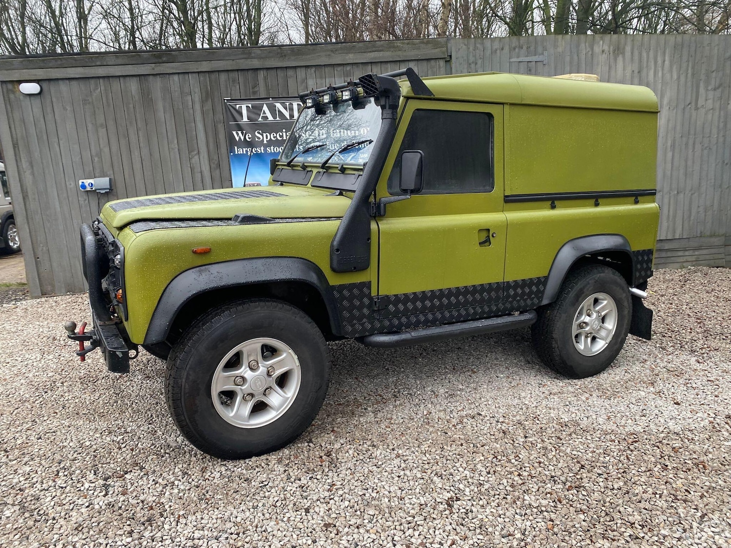 Used Land Rover Defender 90 1986 for sale - 77441213: Photo 38