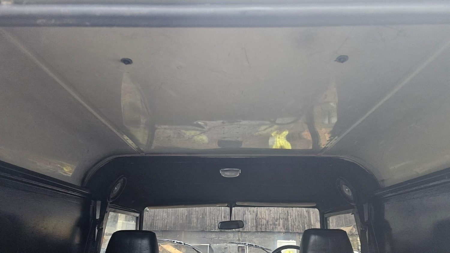 Used Land Rover Defender 90 1986 for sale - 77441213: Photo 87