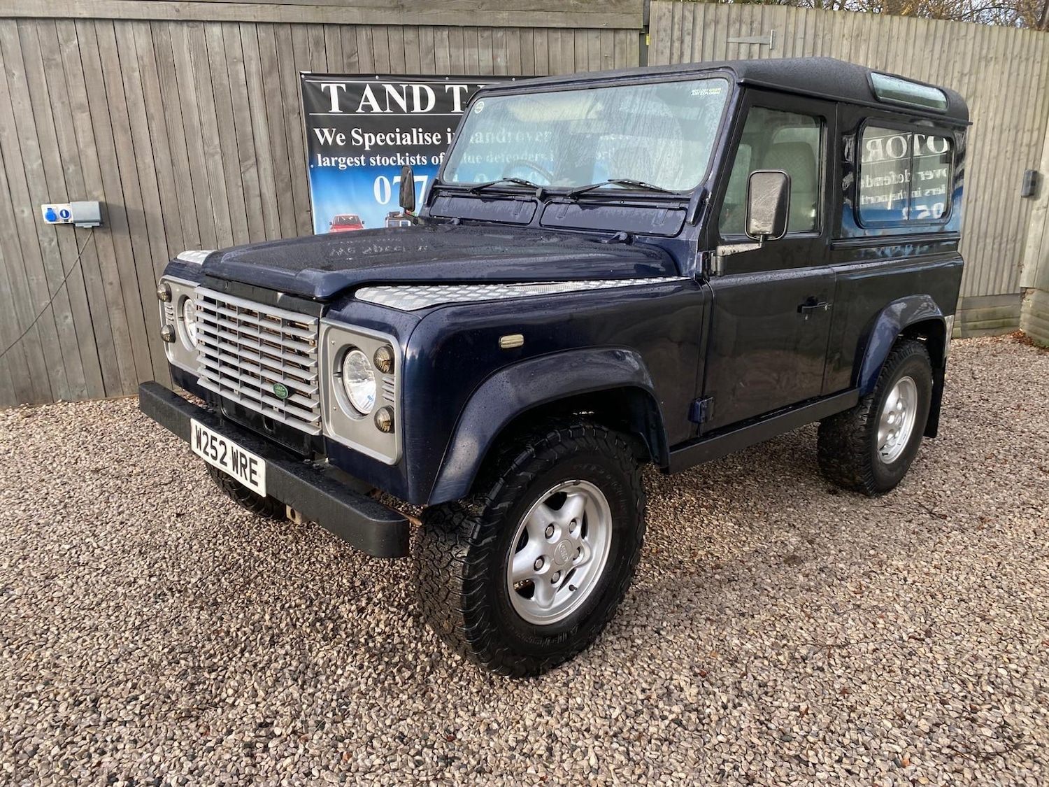 Used Land Rover Defender 2000 for sale - 77625482: Photo 19