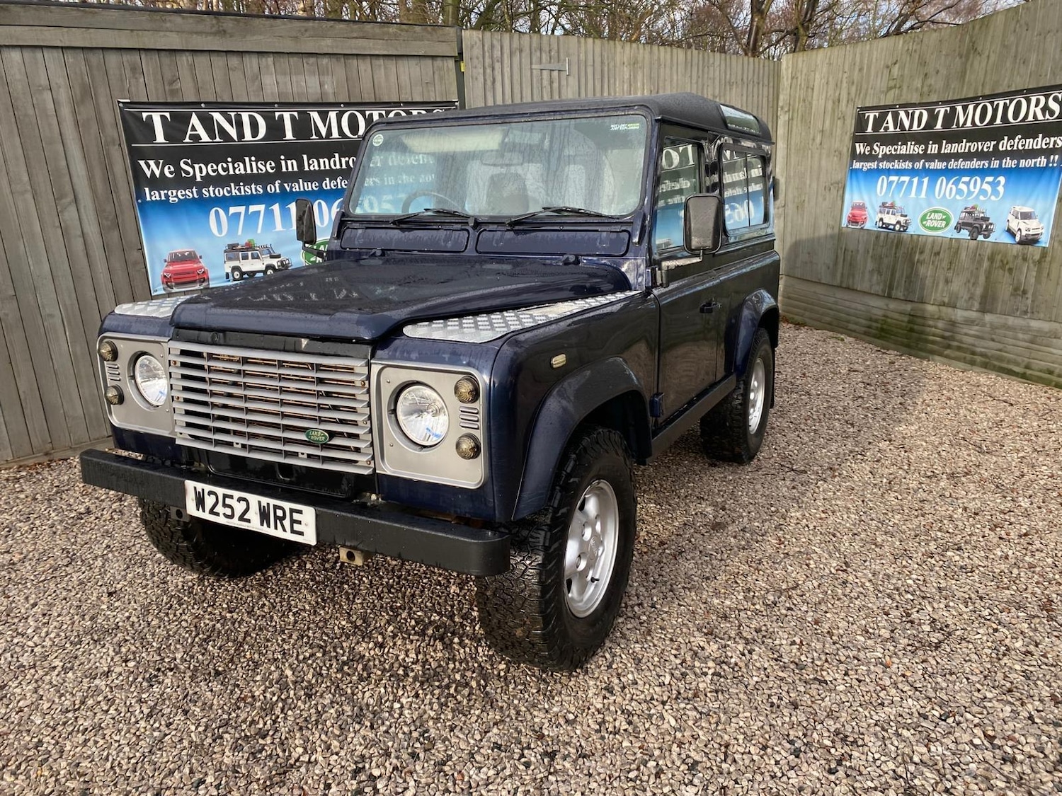 Used Land Rover Defender 2000 for sale - 77625482: Photo 3