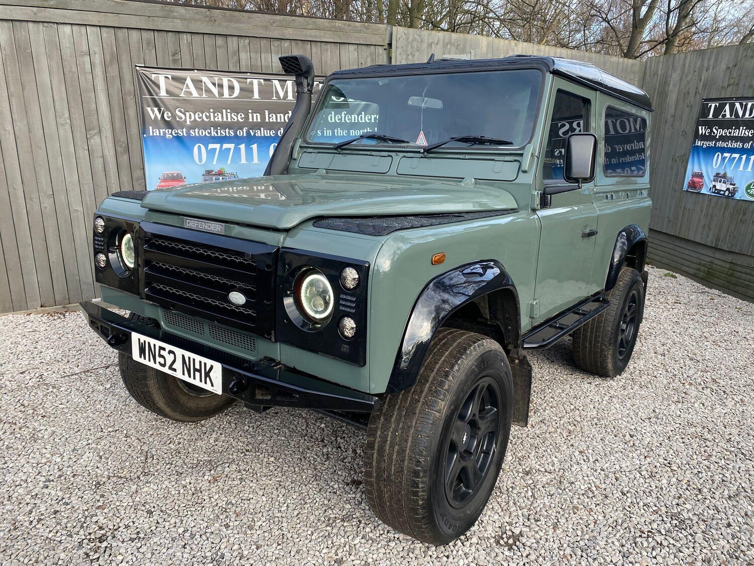 Used Land Rover Defender 90 for sale - 77671605: Photo 10
