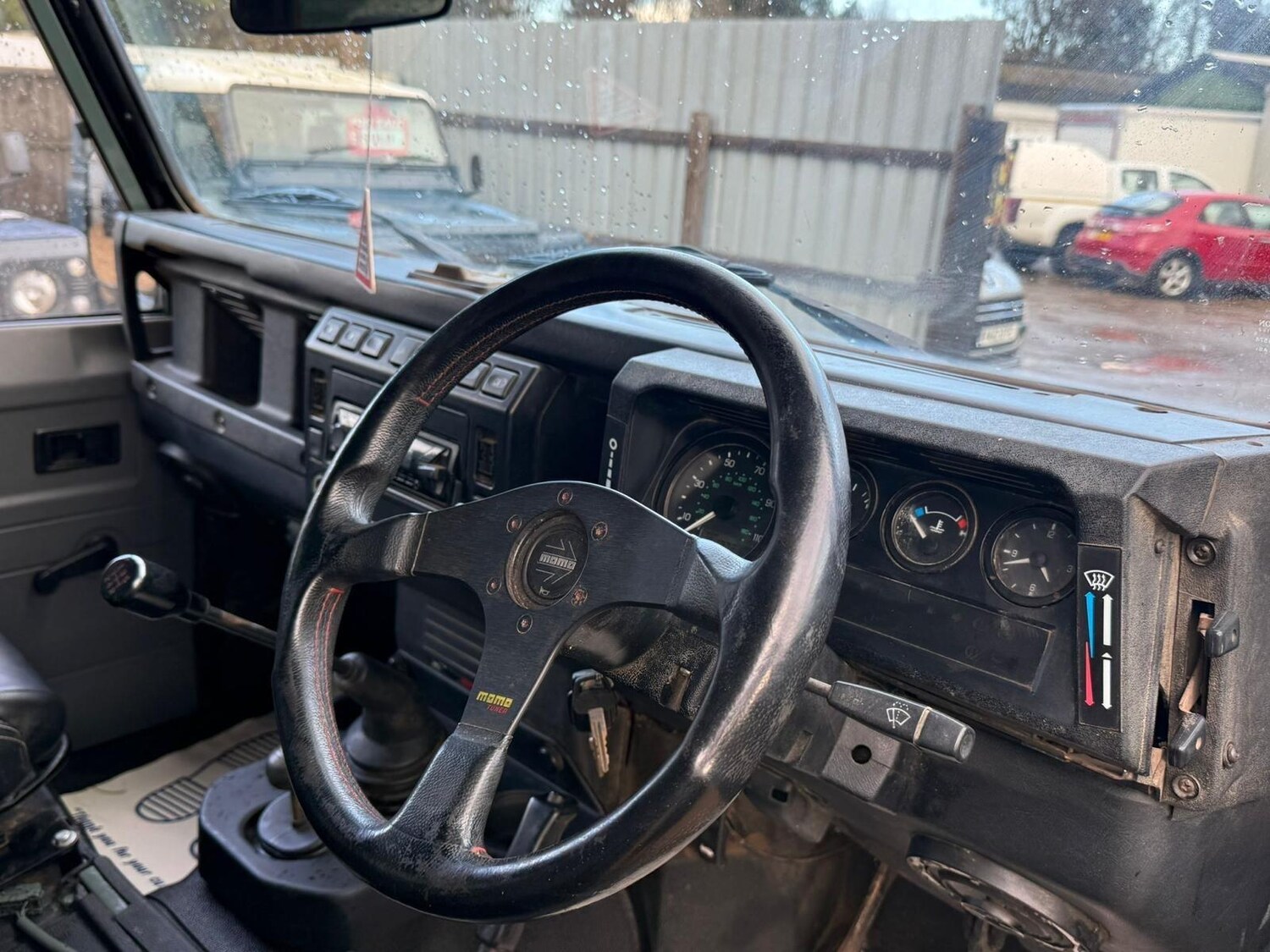 Used Land Rover Defender 90 for sale - 77671605: Photo 13