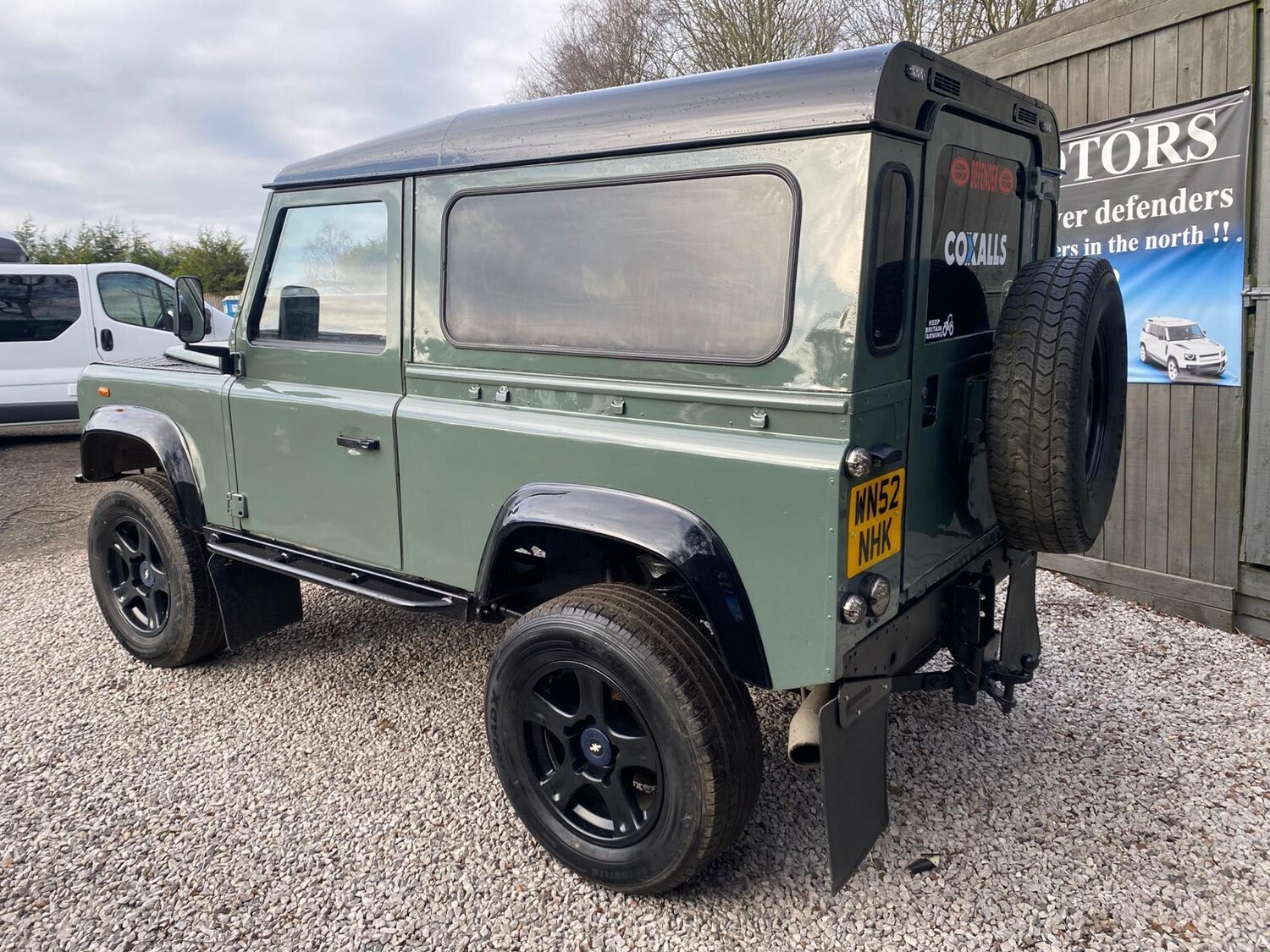 Used Land Rover Defender 90 for sale - 77671605: Photo 21