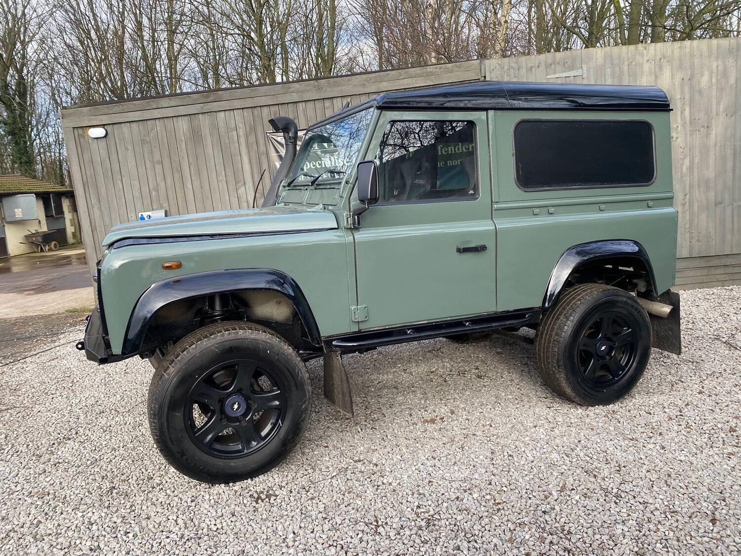 Used Land Rover Defender 90 for sale - 77671605: Photo 24