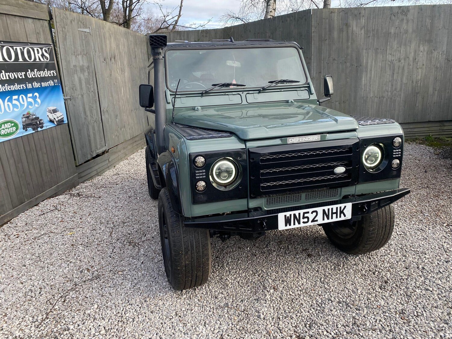 Used Land Rover Defender 90 for sale - 77671605: Photo 41