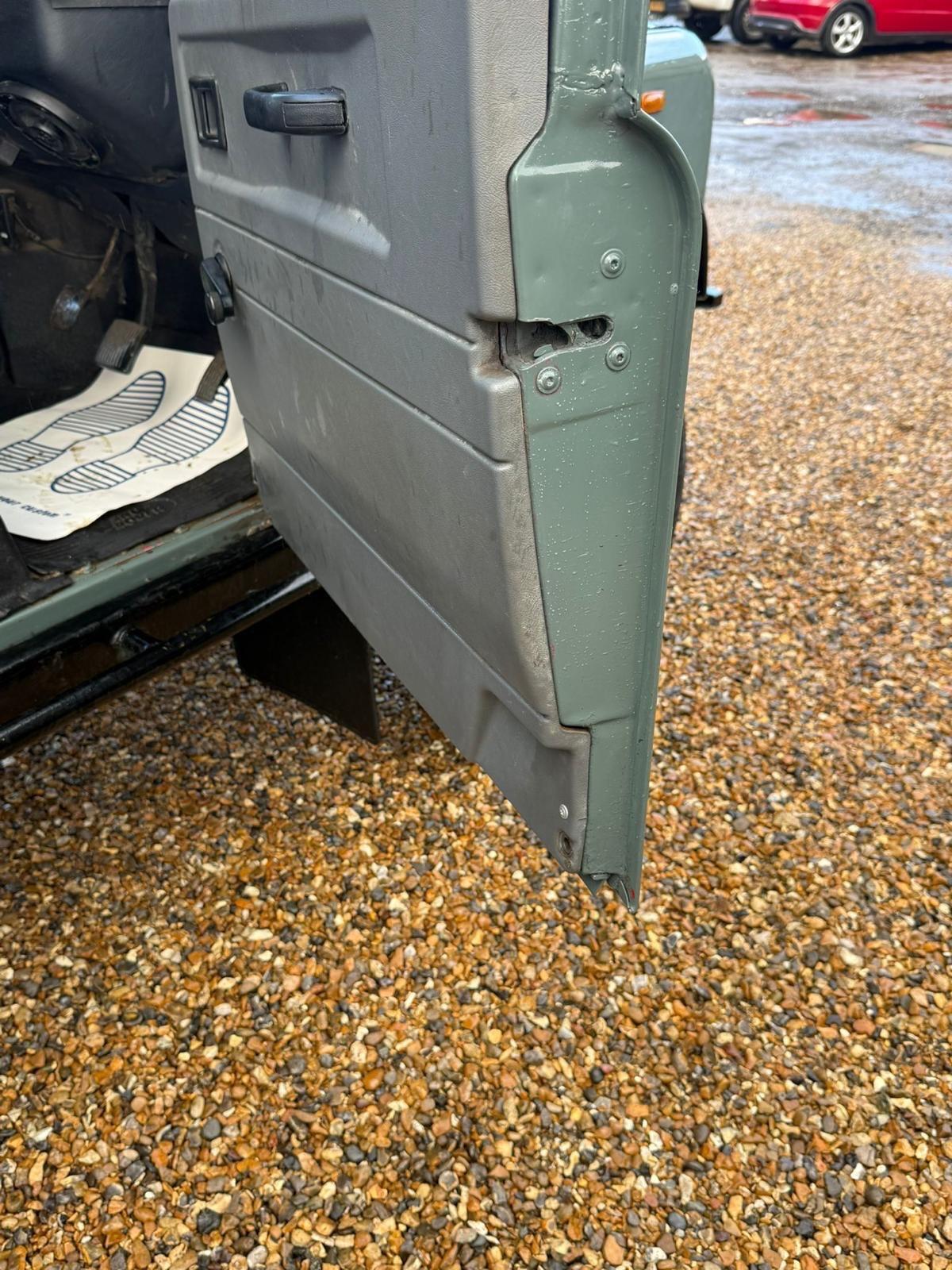 Used Land Rover Defender 90 for sale - 77671605: Photo 69