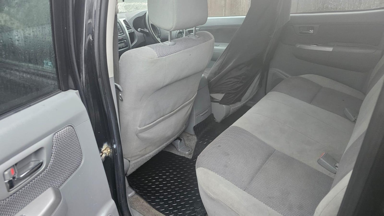 Used Toyota Hilux 2011 for sale - 77267371: Photo 26