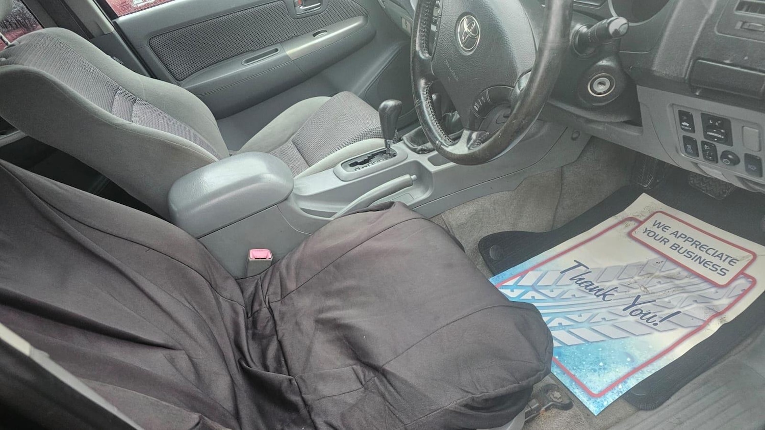 Used Toyota Hilux 2011 for sale - 77267371: Photo 29