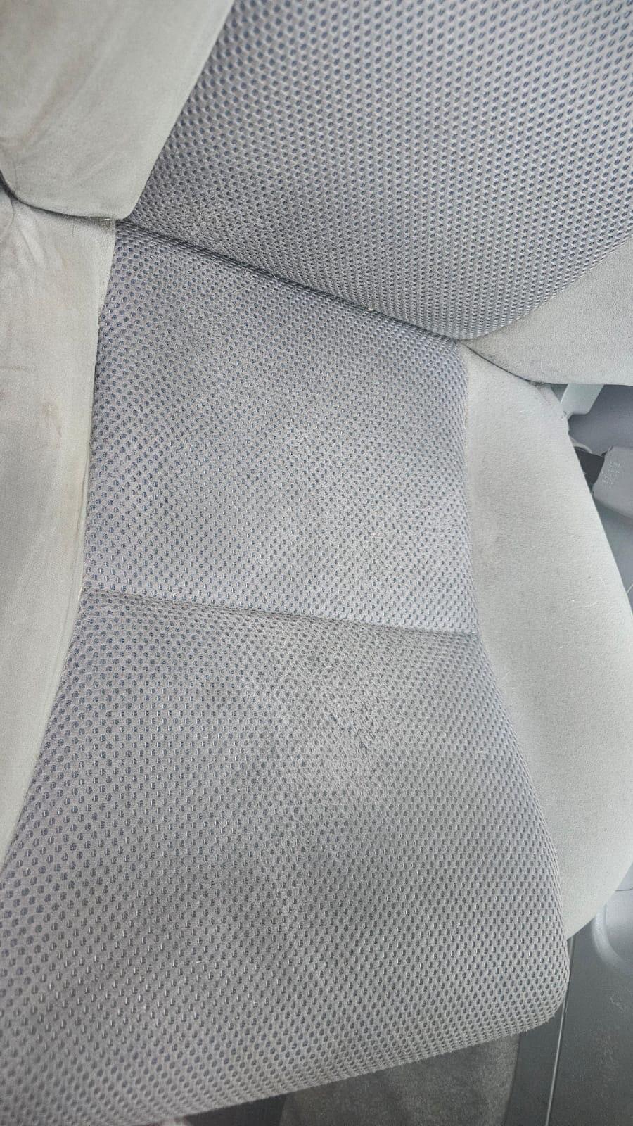 Used Toyota Hilux 2011 for sale - 77267371: Photo 32