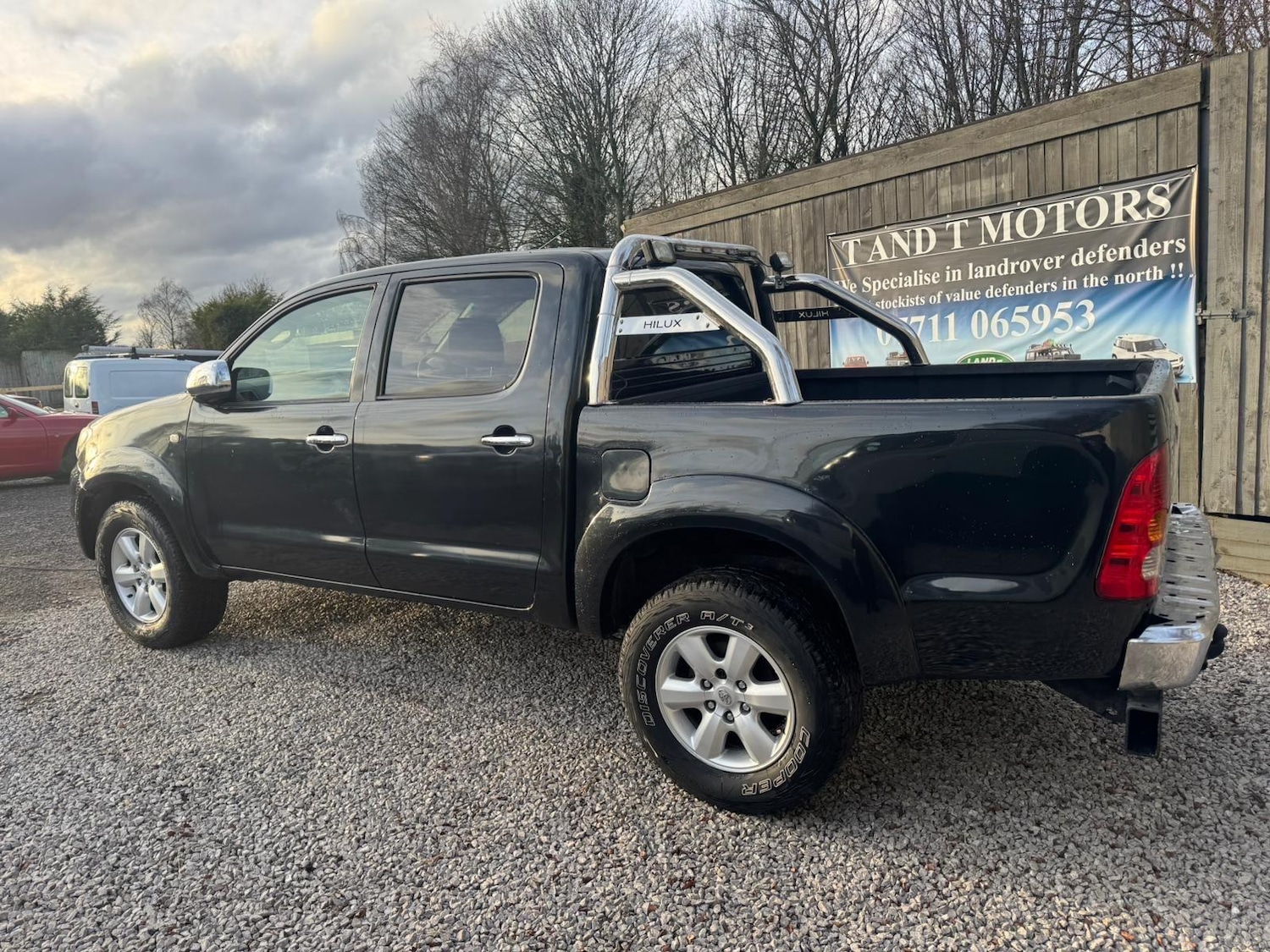 Used Toyota Hilux 2011 for sale - 77267371: Photo 35
