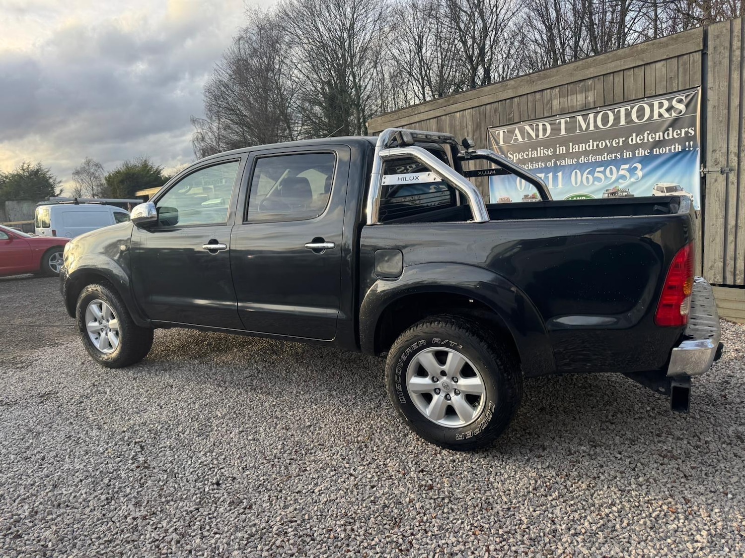 Used Toyota Hilux 2011 for sale - 77267371: Photo 39