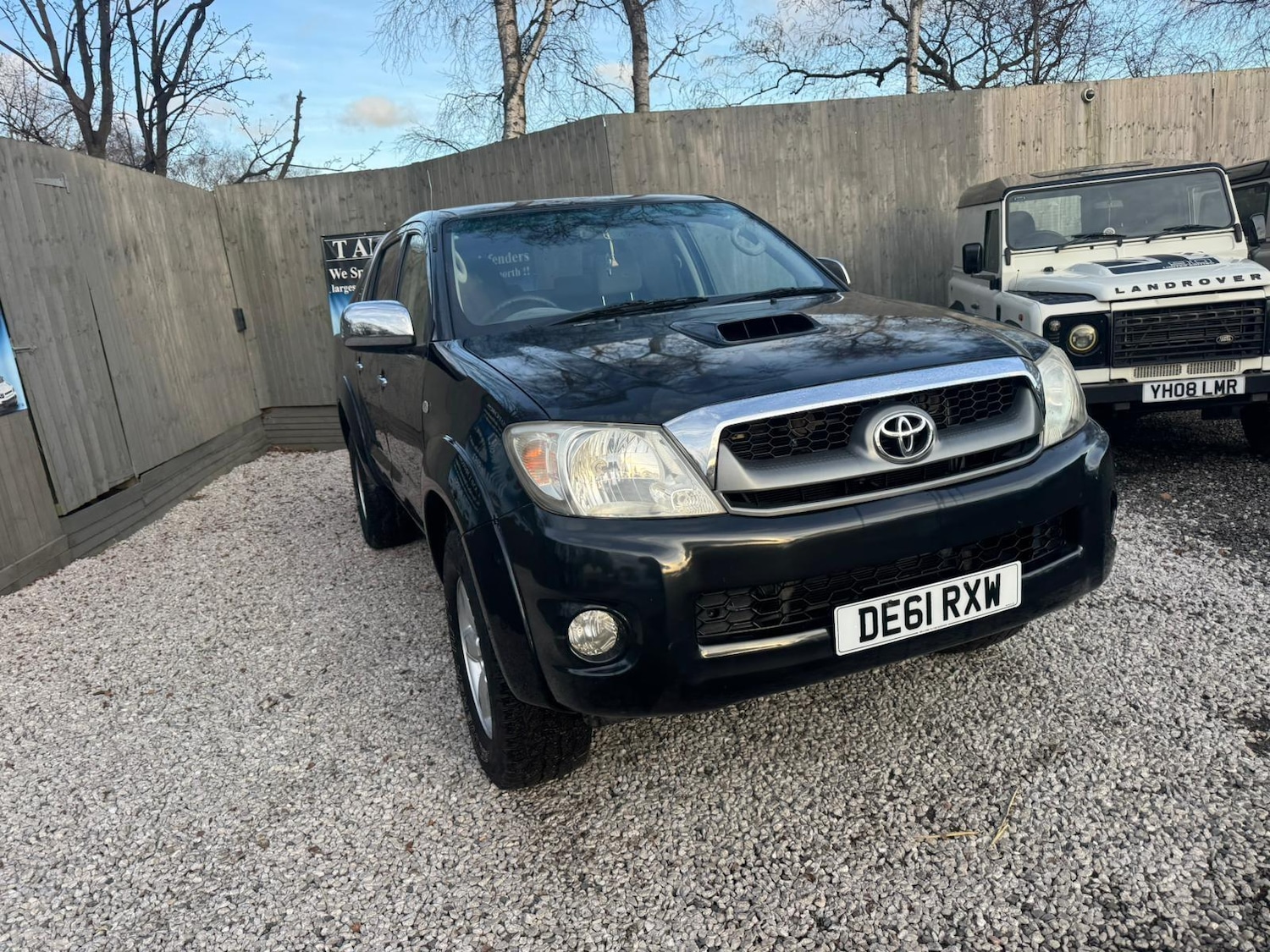 Used Toyota Hilux 2011 for sale - 77267371: Photo 4