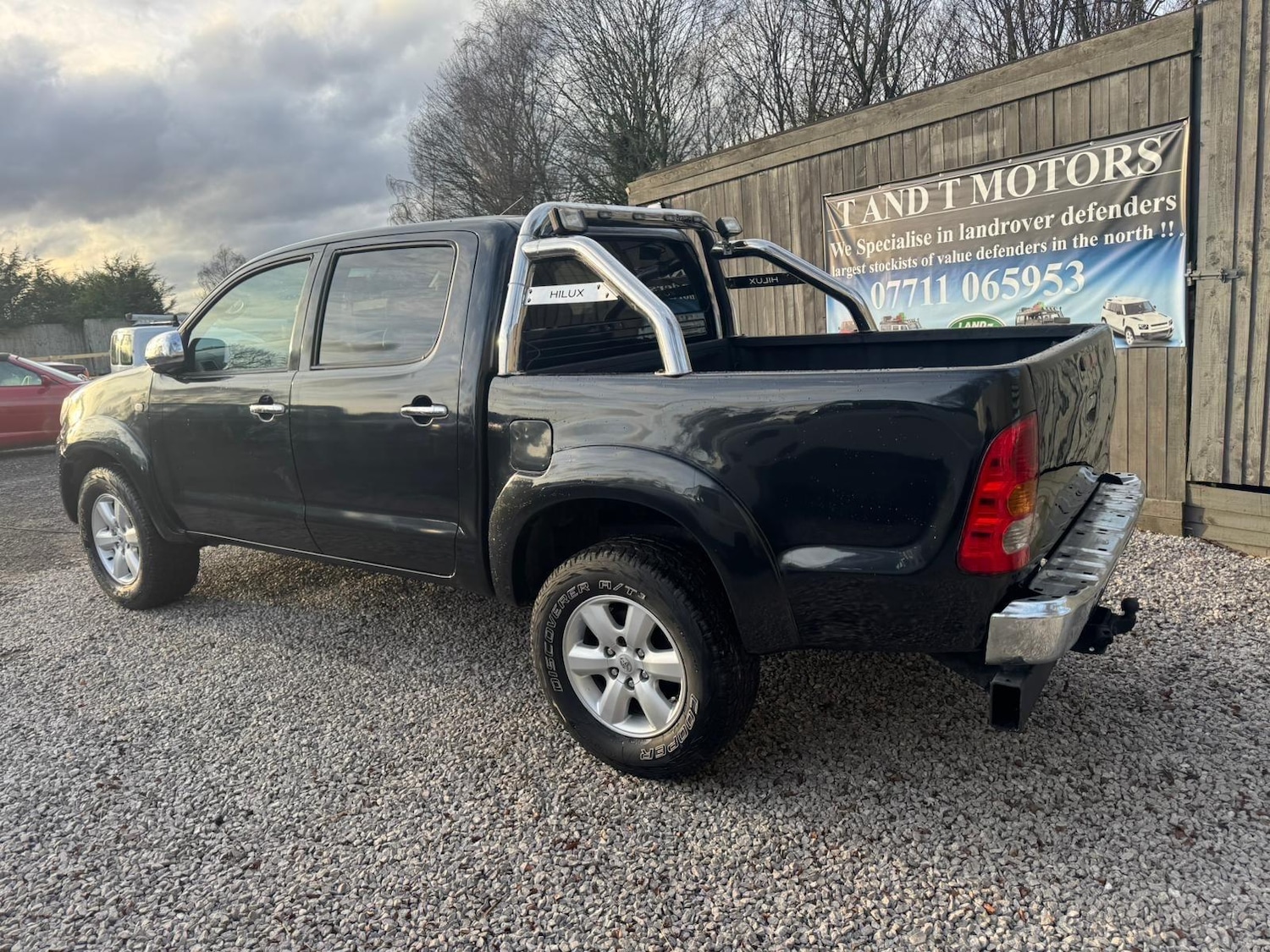 Used Toyota Hilux 2011 for sale - 77267371: Photo 44